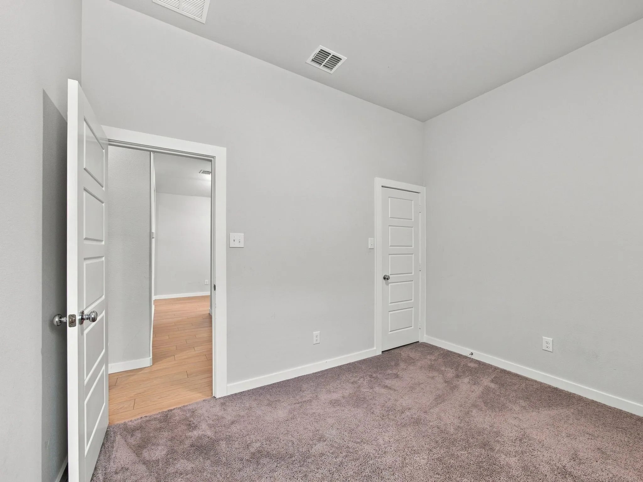 Single Family Residence For Sale in Collin County , 1157 Butterfly Dale Drive, Lavon, Texas 75166, 3 Bedroom, 2 Bathroom, 2 Garage spaces, 1,524 Sqft, built in 2023, mls#21371300, Real Estate Agent in Lavon, Homes For Sale in Collin county, Homes For Sale in Lavon, Realtor in Lavon Texas, Real Estate Brokerage Independent Realty Texas, Luminita Cordes Realtor