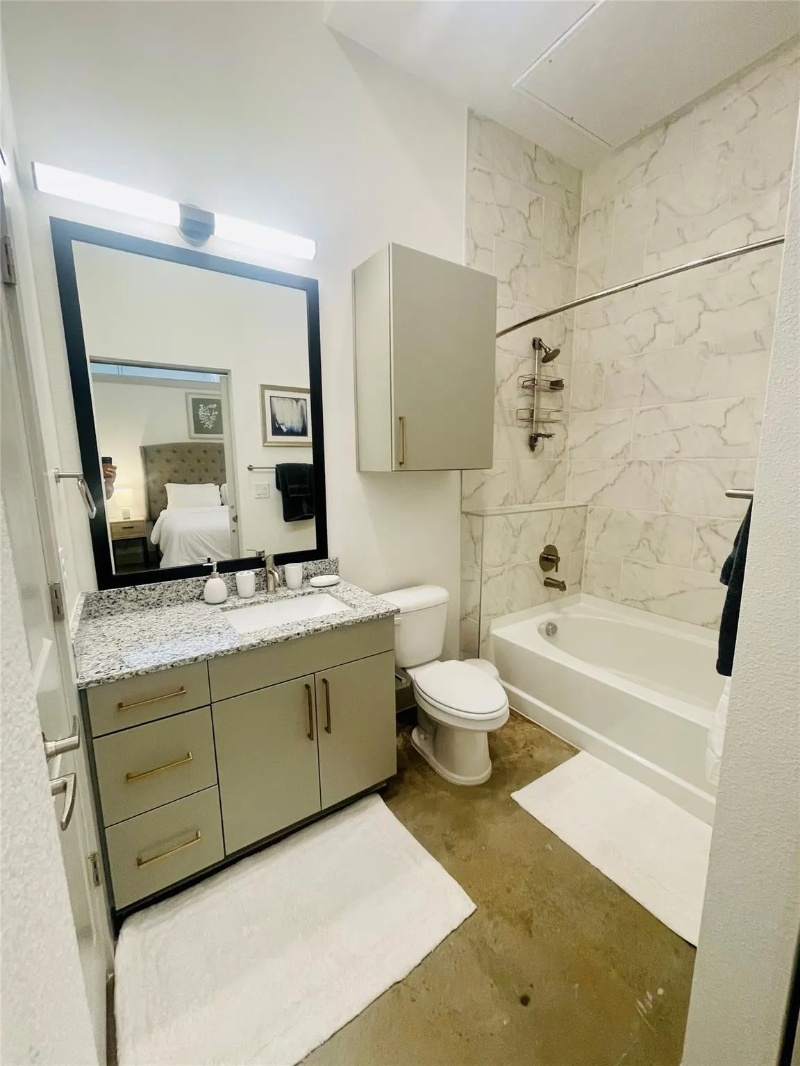 Apartment For Rent in Dallas County , 13701 Montfort Drive 1125, Dallas, Texas 75240, 1 Bedroom, 1 Bathroom, Garage spaces, 810 Sqft, built in 2023, mls#21377644, Real Estate Agent in Dallas, Homes For Rent in Dallas county, Homes For Rent in Dallas, Realtor in Dallas Texas, Real Estate Brokerage Independent Realty Texas, Luminita Cordes Realtor