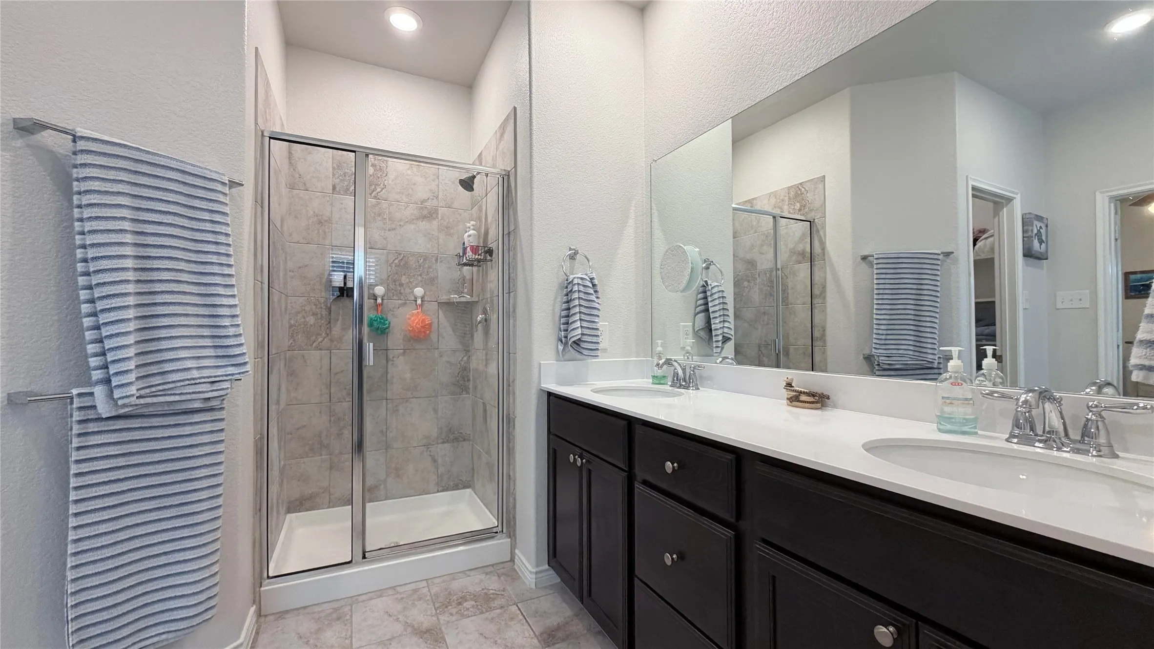 Single Family Residence For Sale in Collin County , 705 Blue Teal Place, Mc Kinney, Texas 75071, 3 Bedroom, 2 Bathroom, 2 Garage spaces, 1,416 Sqft, built in 2017, mls#21376623, Real Estate Agent in Mc Kinney, Homes For Sale in Collin county, Homes For Sale in Mc Kinney, Realtor in Mc Kinney Texas, Real Estate Brokerage Independent Realty Texas, Luminita Cordes Realtor