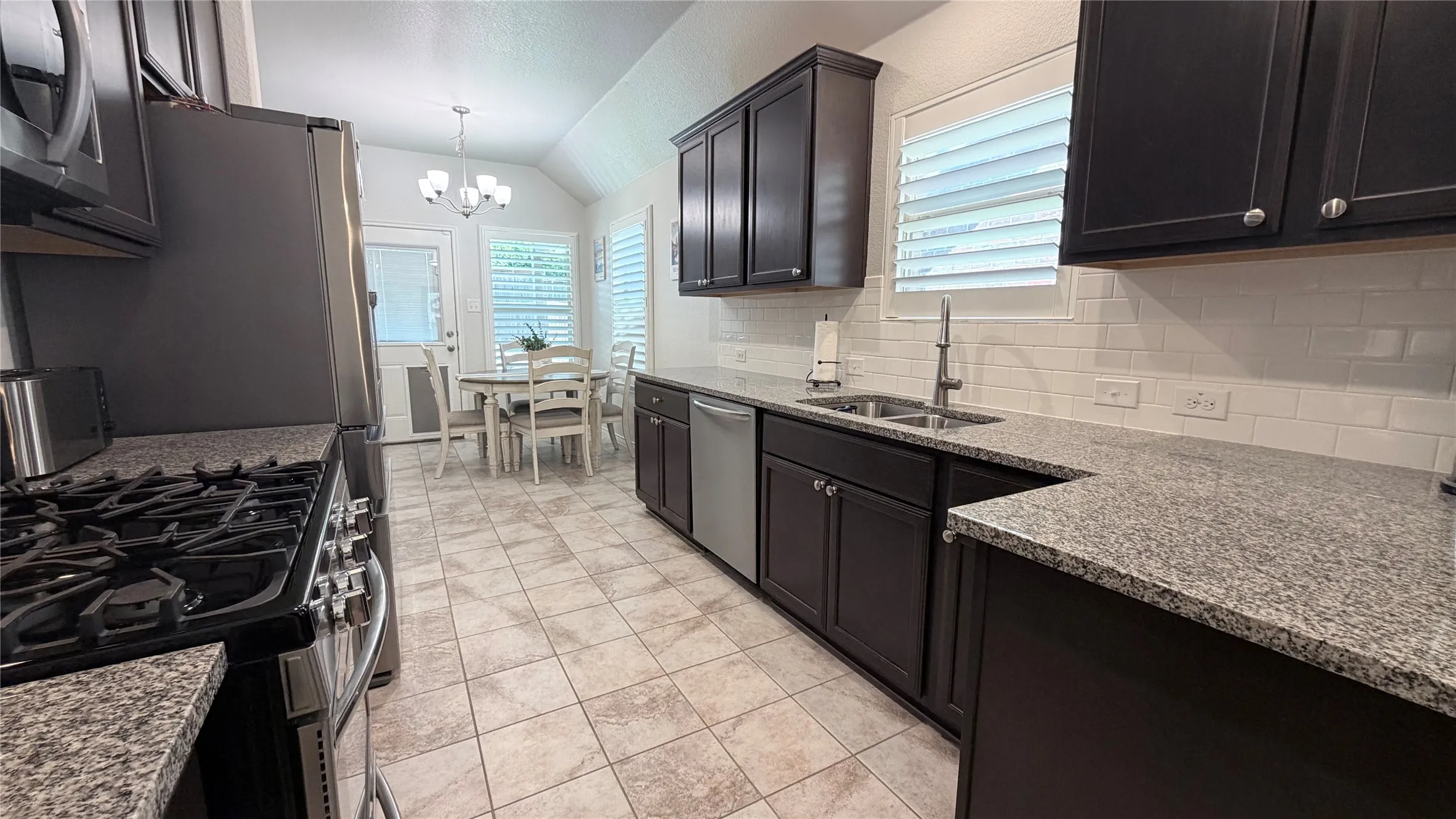 Single Family Residence For Sale in Collin County , 705 Blue Teal Place, Mc Kinney, Texas 75071, 3 Bedroom, 2 Bathroom, 2 Garage spaces, 1,416 Sqft, built in 2017, mls#21376623, Real Estate Agent in Mc Kinney, Homes For Sale in Collin county, Homes For Sale in Mc Kinney, Realtor in Mc Kinney Texas, Real Estate Brokerage Independent Realty Texas, Luminita Cordes Realtor