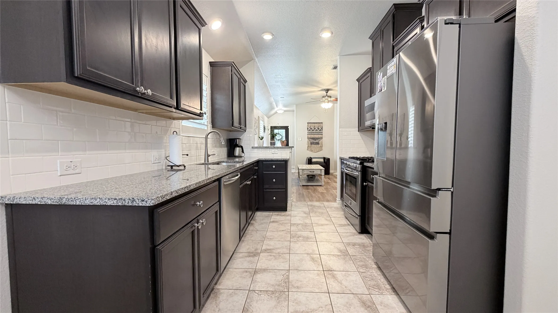 Single Family Residence For Sale in Collin County , 705 Blue Teal Place, Mc Kinney, Texas 75071, 3 Bedroom, 2 Bathroom, 2 Garage spaces, 1,416 Sqft, built in 2017, mls#21376623, Real Estate Agent in Mc Kinney, Homes For Sale in Collin county, Homes For Sale in Mc Kinney, Realtor in Mc Kinney Texas, Real Estate Brokerage Independent Realty Texas, Luminita Cordes Realtor
