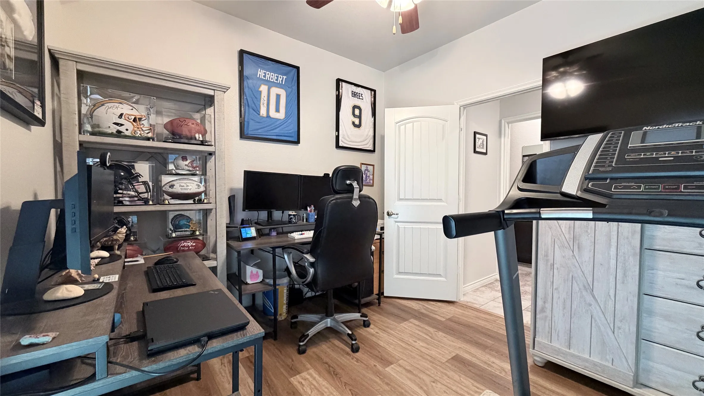Single Family Residence For Sale in Collin County , 705 Blue Teal Place, Mc Kinney, Texas 75071, 3 Bedroom, 2 Bathroom, 2 Garage spaces, 1,416 Sqft, built in 2017, mls#21376623, Real Estate Agent in Mc Kinney, Homes For Sale in Collin county, Homes For Sale in Mc Kinney, Realtor in Mc Kinney Texas, Real Estate Brokerage Independent Realty Texas, Luminita Cordes Realtor