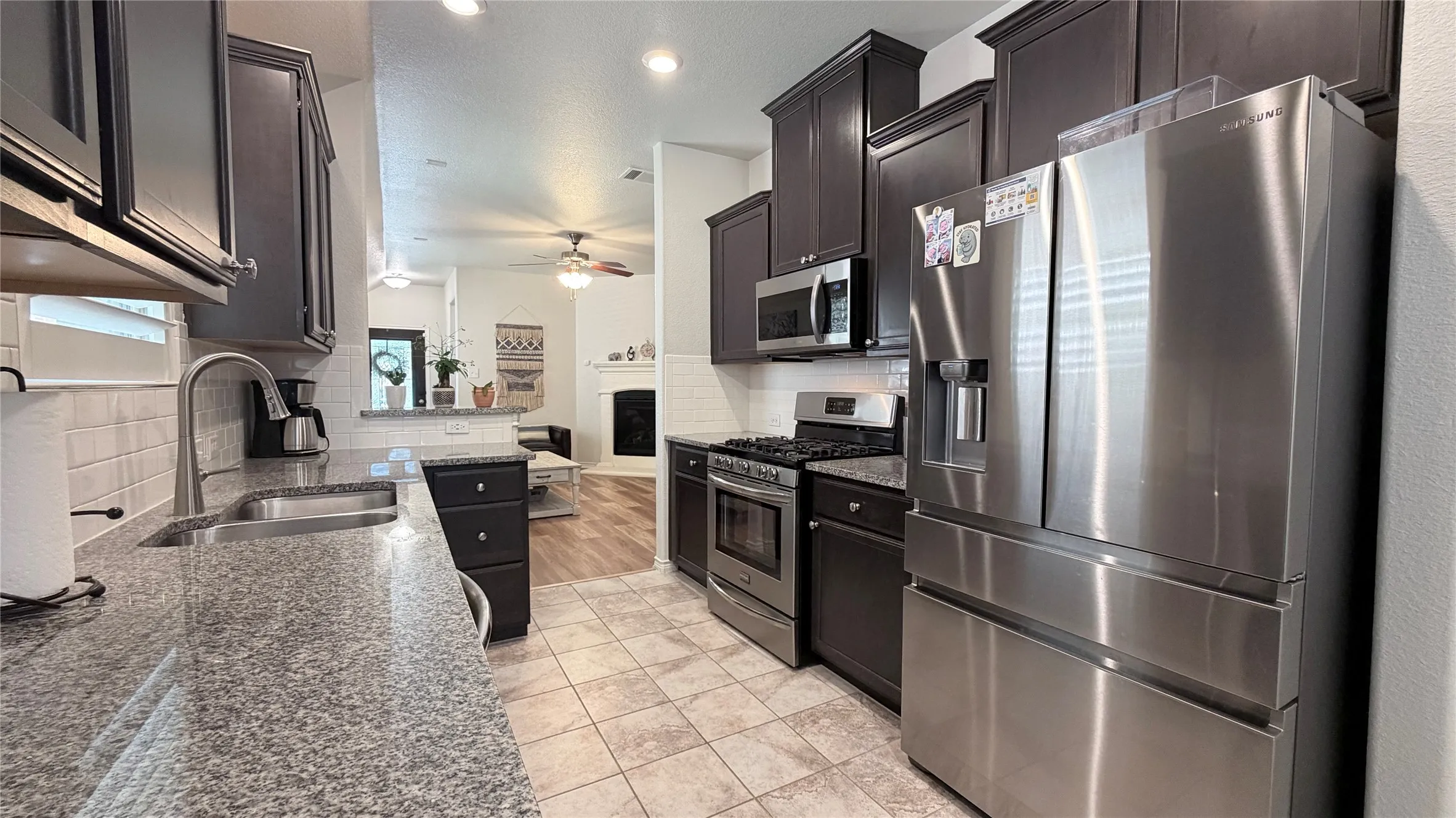 Single Family Residence For Sale in Collin County , 705 Blue Teal Place, Mc Kinney, Texas 75071, 3 Bedroom, 2 Bathroom, 2 Garage spaces, 1,416 Sqft, built in 2017, mls#21376623, Real Estate Agent in Mc Kinney, Homes For Sale in Collin county, Homes For Sale in Mc Kinney, Realtor in Mc Kinney Texas, Real Estate Brokerage Independent Realty Texas, Luminita Cordes Realtor
