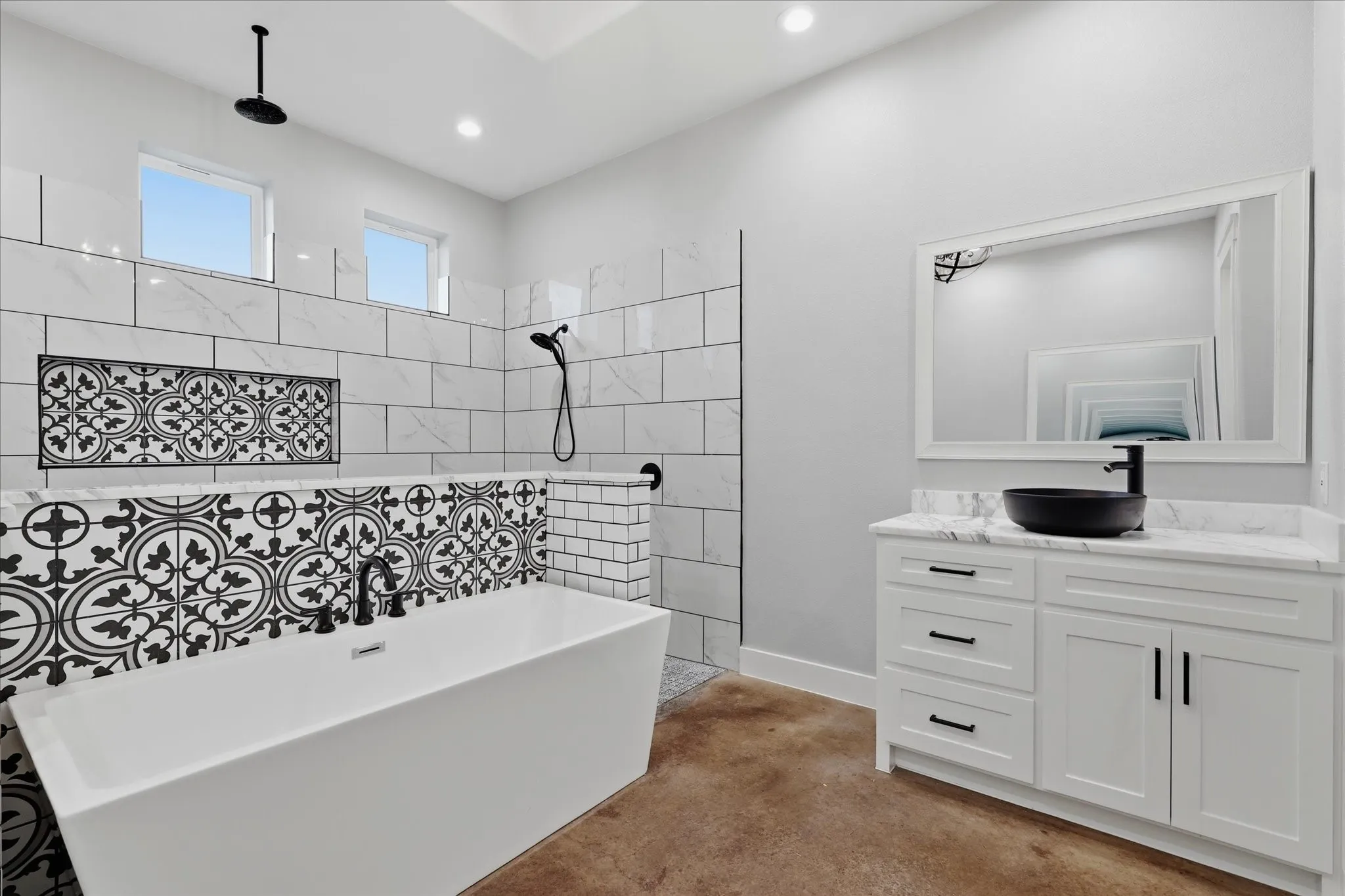 Single Family Residence For Sale in Ellis County , 3321 Mountain View Drive, Venus, Texas 76084, 4 Bedroom, 5 Bathroom, 2 Garage spaces, 3,467 Sqft, built in 2019, mls#21375192, Real Estate Agent in Venus, Homes For Sale in Ellis county, Homes For Sale in Venus, Realtor in Venus Texas, Real Estate Brokerage Independent Realty Texas, Luminita Cordes Realtor