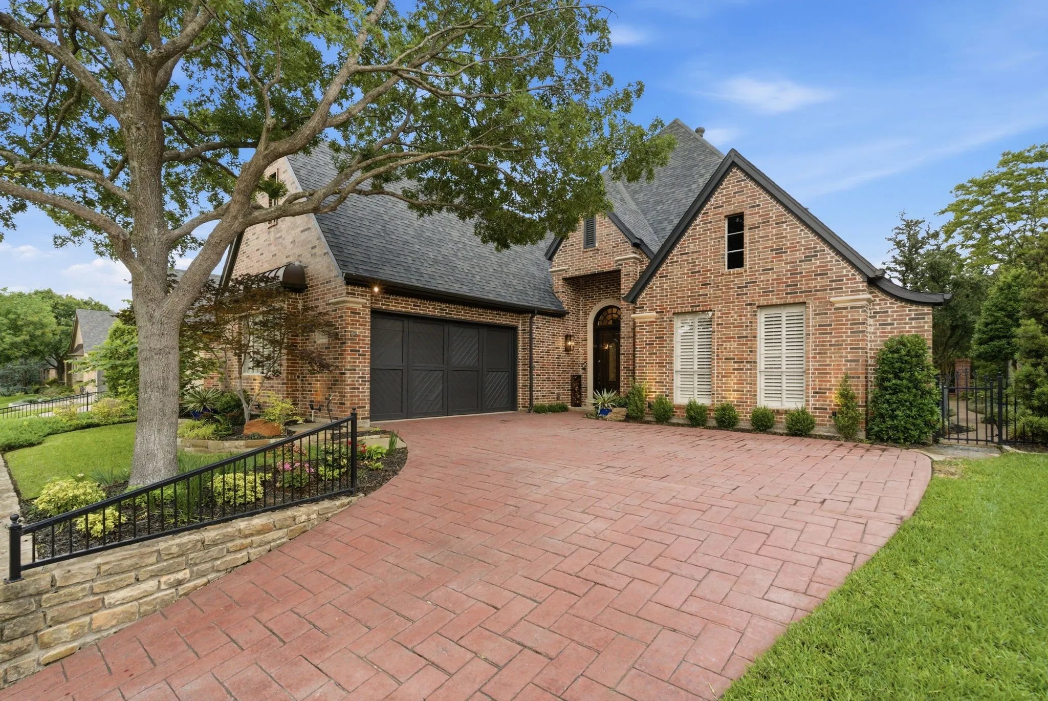 Single Family Residence For Sale in Tarrant County , 1617 Heathermore, Colleyville, Texas 76034, 3 Bedroom, 4 Bathroom, 2 Garage spaces, 2,849 Sqft, built in 2000, mls#21377655, Real Estate Agent in Colleyville, Homes For Sale in Tarrant county, Homes For Sale in Colleyville, Realtor in Colleyville Texas, Real Estate Brokerage Independent Realty Texas, Luminita Cordes Realtor