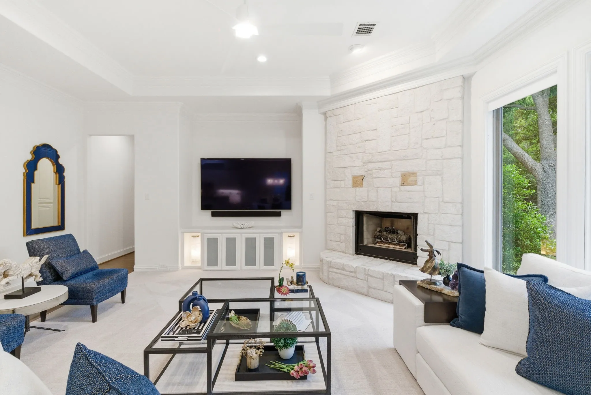 Single Family Residence For Sale in Tarrant County , 1617 Heathermore, Colleyville, Texas 76034, 3 Bedroom, 4 Bathroom, 2 Garage spaces, 2,849 Sqft, built in 2000, mls#21377655, Real Estate Agent in Colleyville, Homes For Sale in Tarrant county, Homes For Sale in Colleyville, Realtor in Colleyville Texas, Real Estate Brokerage Independent Realty Texas, Luminita Cordes Realtor