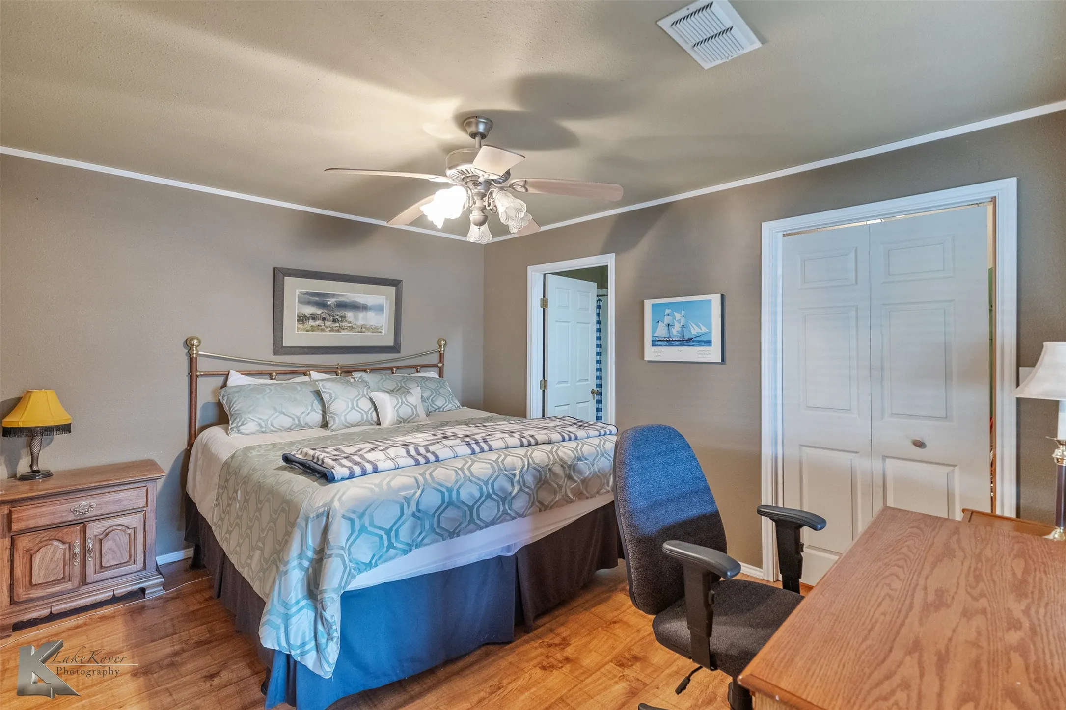 Single Family Residence For Sale in Eastland County , 206 County Road 541, Eastland, Texas 76448, 3 Bedroom, 4 Bathroom, Garage spaces, 2,166 Sqft, built in 1980, mls#21377660, Real Estate Agent in Eastland, Homes For Sale in Eastland county, Homes For Sale in Eastland, Realtor in Eastland Texas, Real Estate Brokerage Independent Realty Texas, Luminita Cordes Realtor