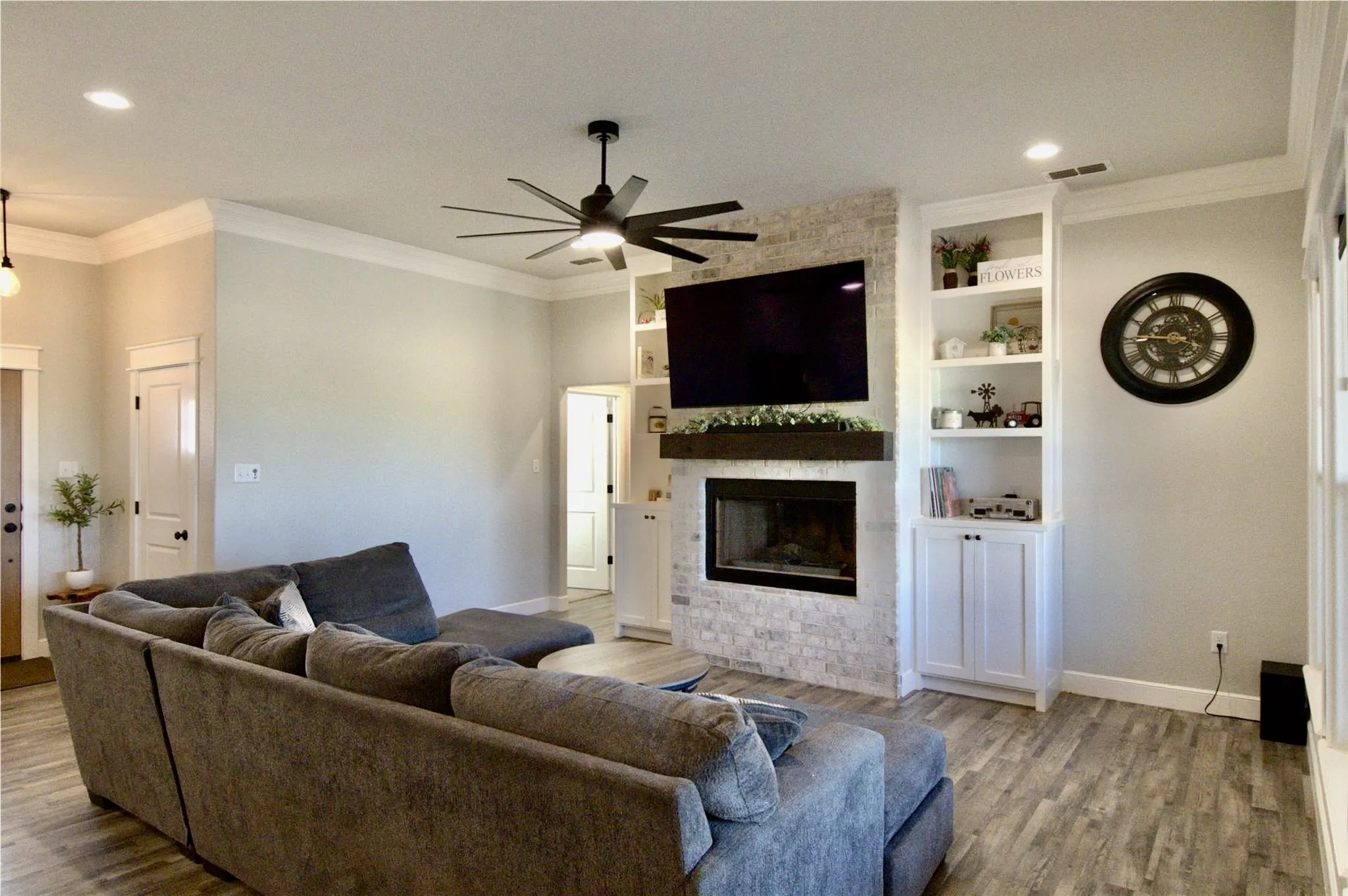 Single Family Residence For Sale in Taylor County , 270 Latigo Trail, Abilene, Texas 79606, 4 Bedroom, 2 Bathroom, 2 Garage spaces, 1,857 Sqft, built in 2022, mls#21371737, Real Estate Agent in Abilene, Homes For Sale in Taylor county, Homes For Sale in Abilene, Realtor in Abilene Texas, Real Estate Brokerage Independent Realty Texas, Luminita Cordes Realtor