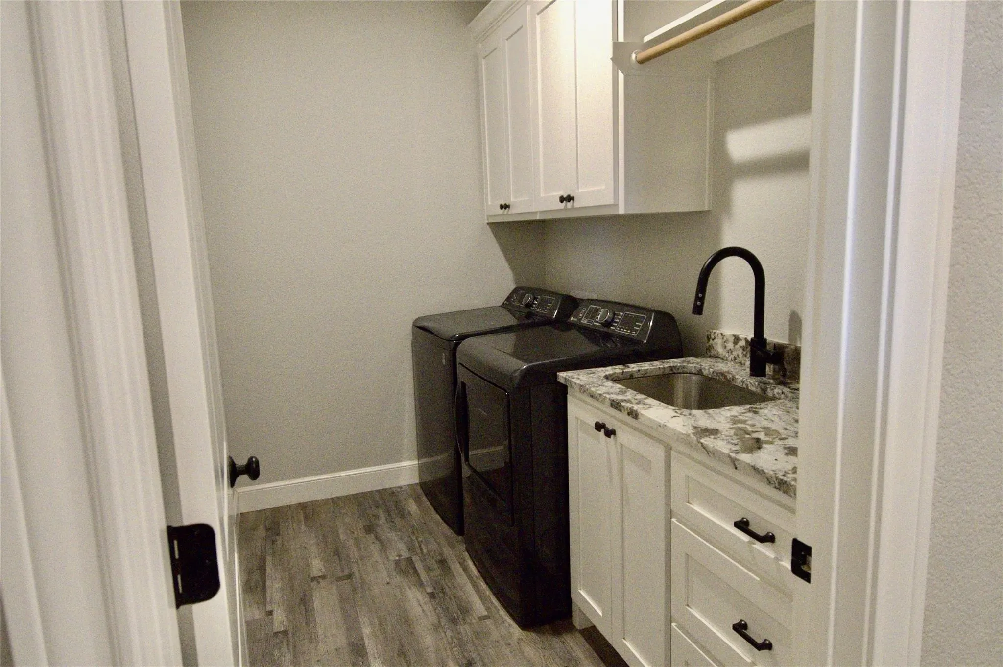 Single Family Residence For Sale in Taylor County , 270 Latigo Trail, Abilene, Texas 79606, 4 Bedroom, 2 Bathroom, 2 Garage spaces, 1,857 Sqft, built in 2022, mls#21371737, Real Estate Agent in Abilene, Homes For Sale in Taylor county, Homes For Sale in Abilene, Realtor in Abilene Texas, Real Estate Brokerage Independent Realty Texas, Luminita Cordes Realtor