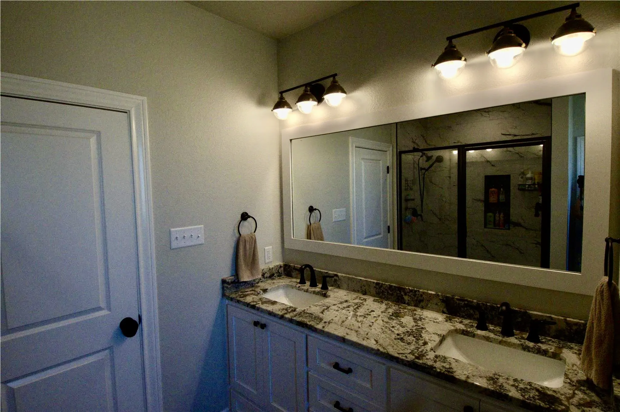 Single Family Residence For Sale in Taylor County , 270 Latigo Trail, Abilene, Texas 79606, 4 Bedroom, 2 Bathroom, 2 Garage spaces, 1,857 Sqft, built in 2022, mls#21371737, Real Estate Agent in Abilene, Homes For Sale in Taylor county, Homes For Sale in Abilene, Realtor in Abilene Texas, Real Estate Brokerage Independent Realty Texas, Luminita Cordes Realtor