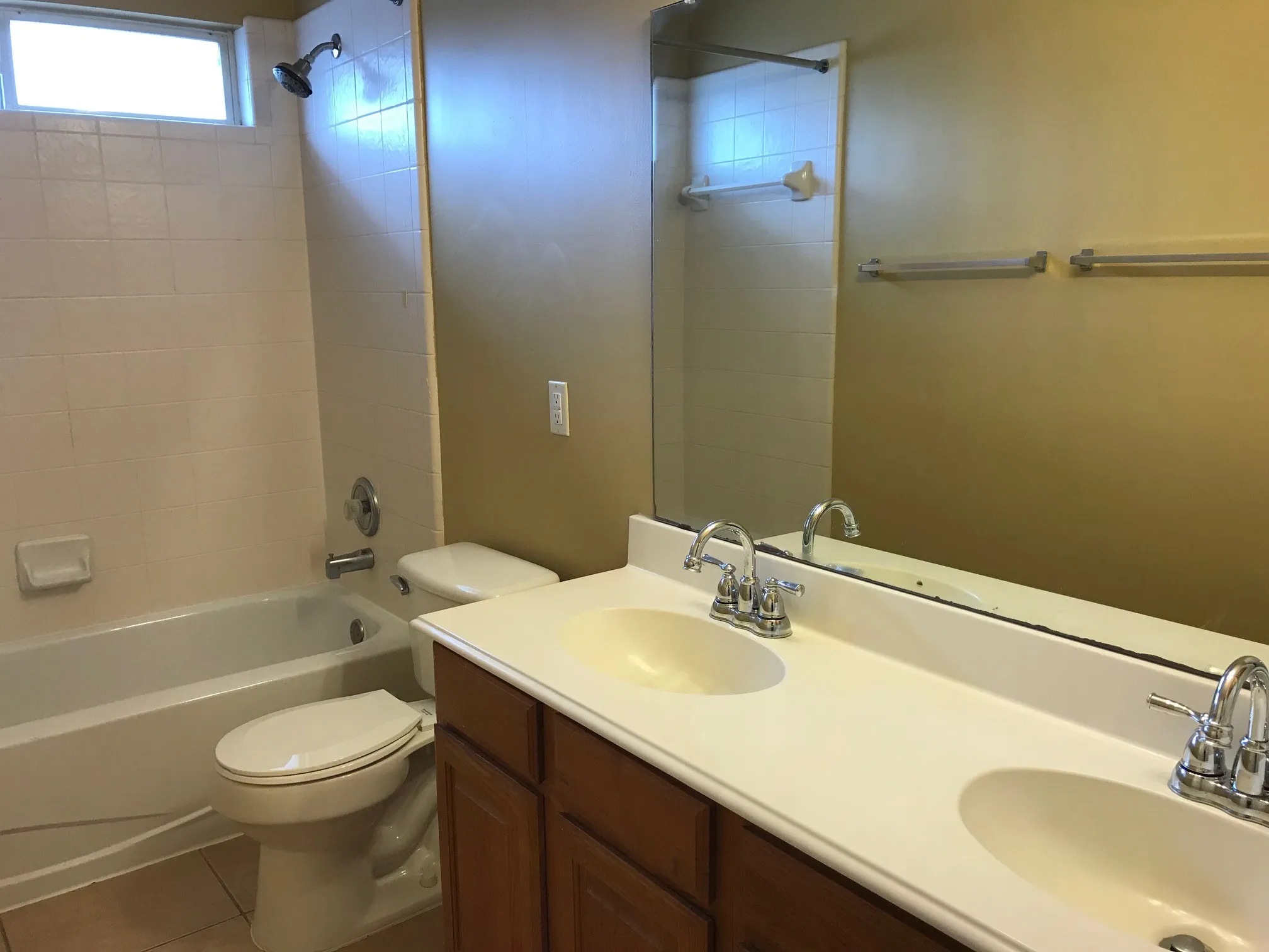 Single Family Residence For Rent in Collin County , 2605 Gull Lake Drive, Plano, Texas 75025, 4 Bedroom, 3 Bathroom, 2 Garage spaces, 3,216 Sqft, built in 2000, mls#21377665, Real Estate Agent in Plano, Homes For Rent in Collin county, Homes For Rent in Plano, Realtor in Plano Texas, Real Estate Brokerage Independent Realty Texas, Luminita Cordes Realtor