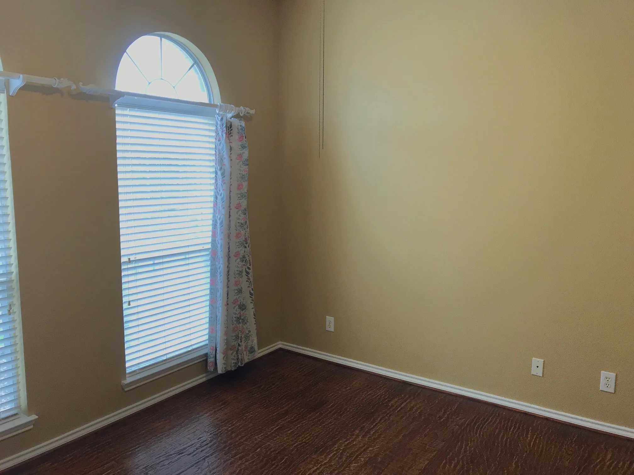 Single Family Residence For Rent in Collin County , 2605 Gull Lake Drive, Plano, Texas 75025, 4 Bedroom, 3 Bathroom, 2 Garage spaces, 3,216 Sqft, built in 2000, mls#21377665, Real Estate Agent in Plano, Homes For Rent in Collin county, Homes For Rent in Plano, Realtor in Plano Texas, Real Estate Brokerage Independent Realty Texas, Luminita Cordes Realtor