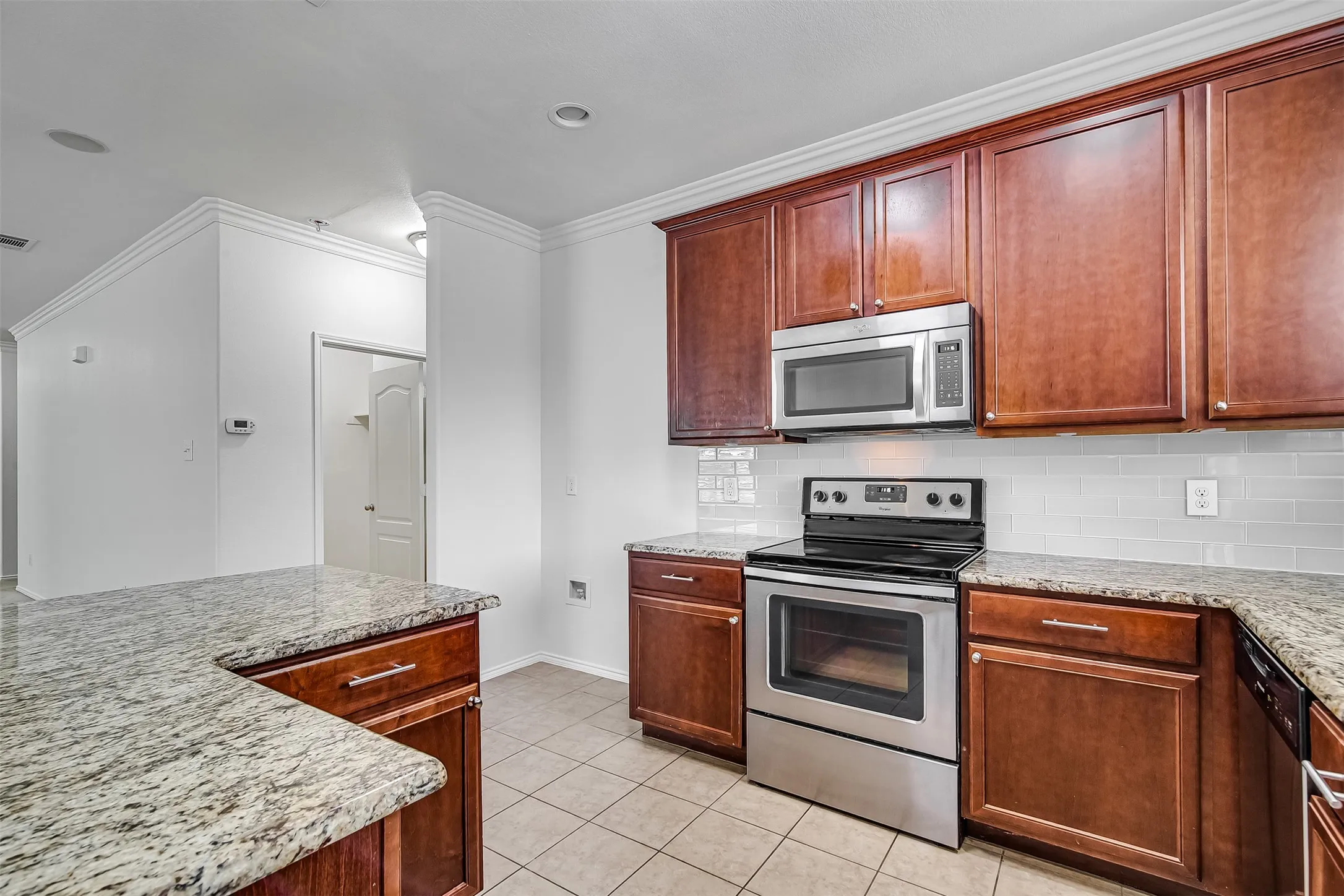 Single Family Residence For Rent in Tarrant County , 1521 Birds Eye Road, Fort Worth, Texas 76177, 3 Bedroom, 2 Bathroom, 2 Garage spaces, 1,865 Sqft, built in 2013, mls#21377452, Real Estate Agent in Fort Worth, Homes For Rent in Tarrant county, Homes For Rent in Fort Worth, Realtor in Fort Worth Texas, Real Estate Brokerage Independent Realty Texas, Luminita Cordes Realtor