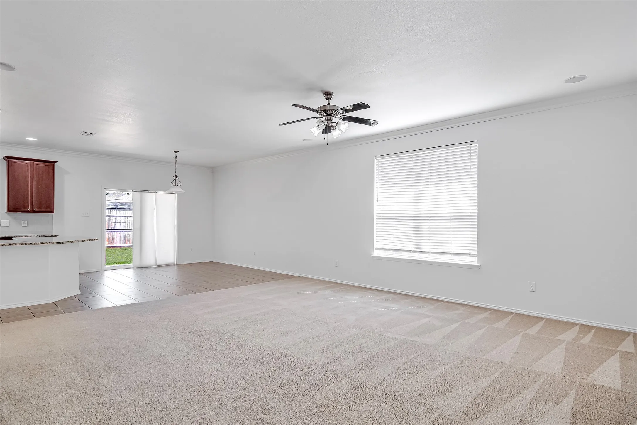 Single Family Residence For Rent in Tarrant County , 1521 Birds Eye Road, Fort Worth, Texas 76177, 3 Bedroom, 2 Bathroom, 2 Garage spaces, 1,865 Sqft, built in 2013, mls#21377452, Real Estate Agent in Fort Worth, Homes For Rent in Tarrant county, Homes For Rent in Fort Worth, Realtor in Fort Worth Texas, Real Estate Brokerage Independent Realty Texas, Luminita Cordes Realtor