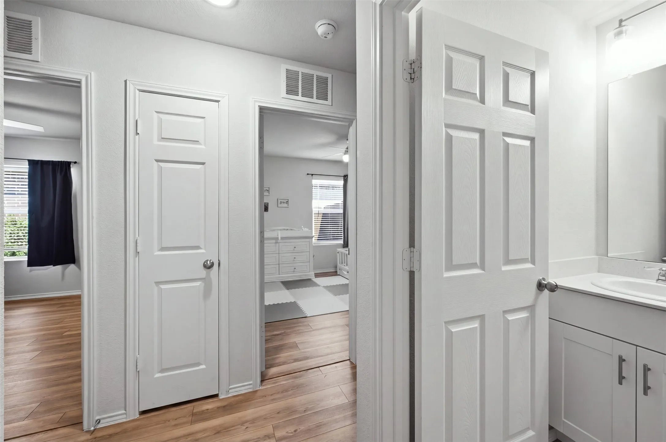 Single Family Residence For Sale in Tarrant County , 16028 Crews Avenue, Haslet, Texas 76052, 3 Bedroom, 2 Bathroom, 2 Garage spaces, 1,441 Sqft, built in 2021, mls#21376385, Real Estate Agent in Haslet, Homes For Sale in Tarrant county, Homes For Sale in Haslet, Realtor in Haslet Texas, Real Estate Brokerage Independent Realty Texas, Luminita Cordes Realtor
