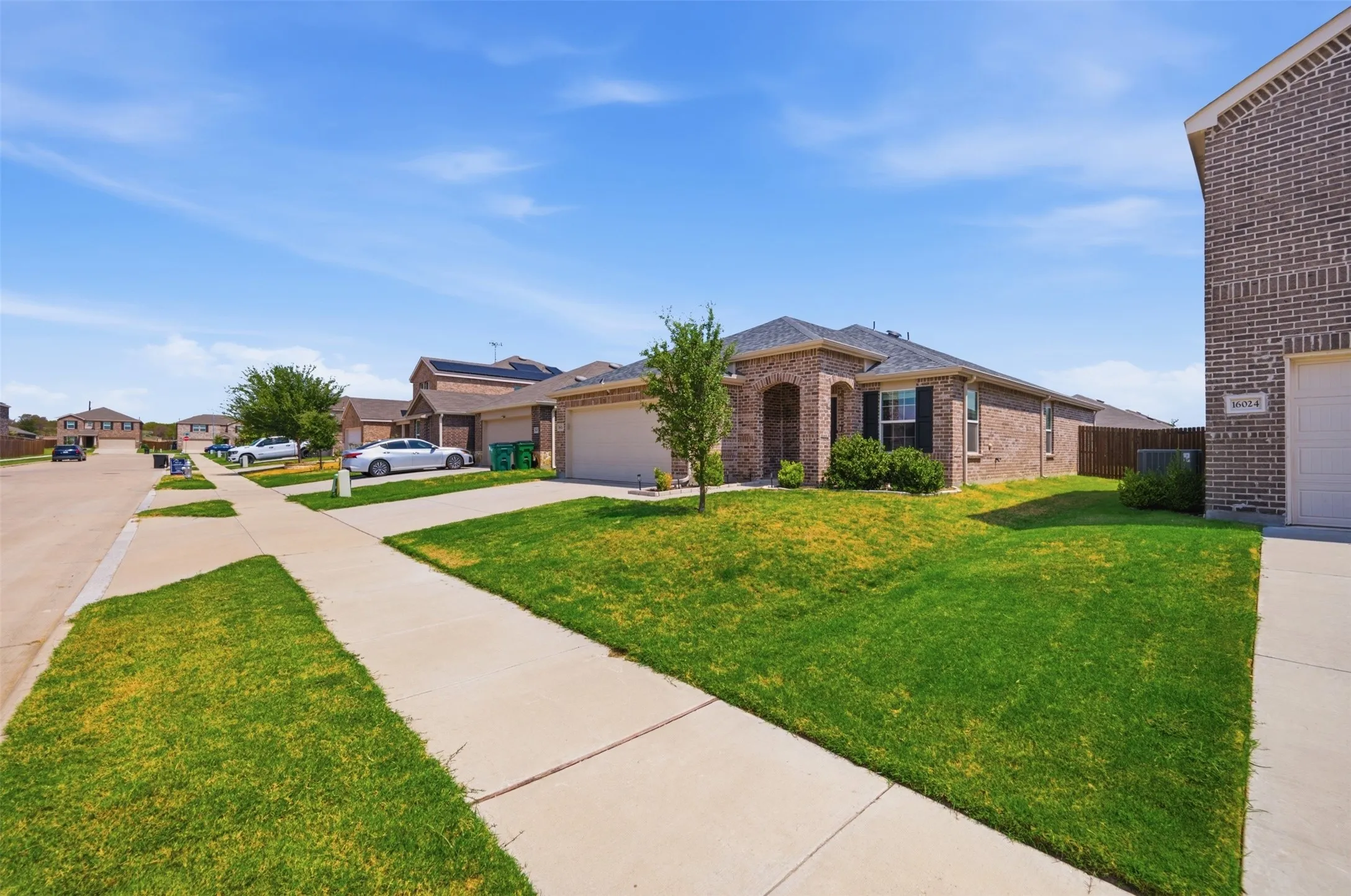 Single Family Residence For Sale in Tarrant County , 16028 Crews Avenue, Haslet, Texas 76052, 3 Bedroom, 2 Bathroom, 2 Garage spaces, 1,441 Sqft, built in 2021, mls#21376385, Real Estate Agent in Haslet, Homes For Sale in Tarrant county, Homes For Sale in Haslet, Realtor in Haslet Texas, Real Estate Brokerage Independent Realty Texas, Luminita Cordes Realtor