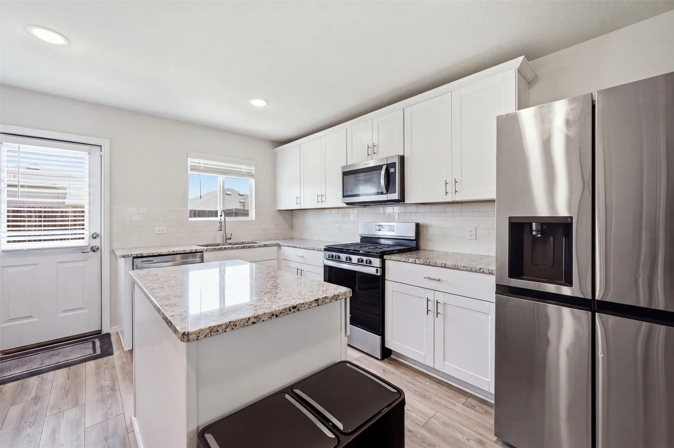 Single Family Residence For Sale in Tarrant County , 16028 Crews Avenue, Haslet, Texas 76052, 3 Bedroom, 2 Bathroom, 2 Garage spaces, 1,441 Sqft, built in 2021, mls#21376385, Real Estate Agent in Haslet, Homes For Sale in Tarrant county, Homes For Sale in Haslet, Realtor in Haslet Texas, Real Estate Brokerage Independent Realty Texas, Luminita Cordes Realtor