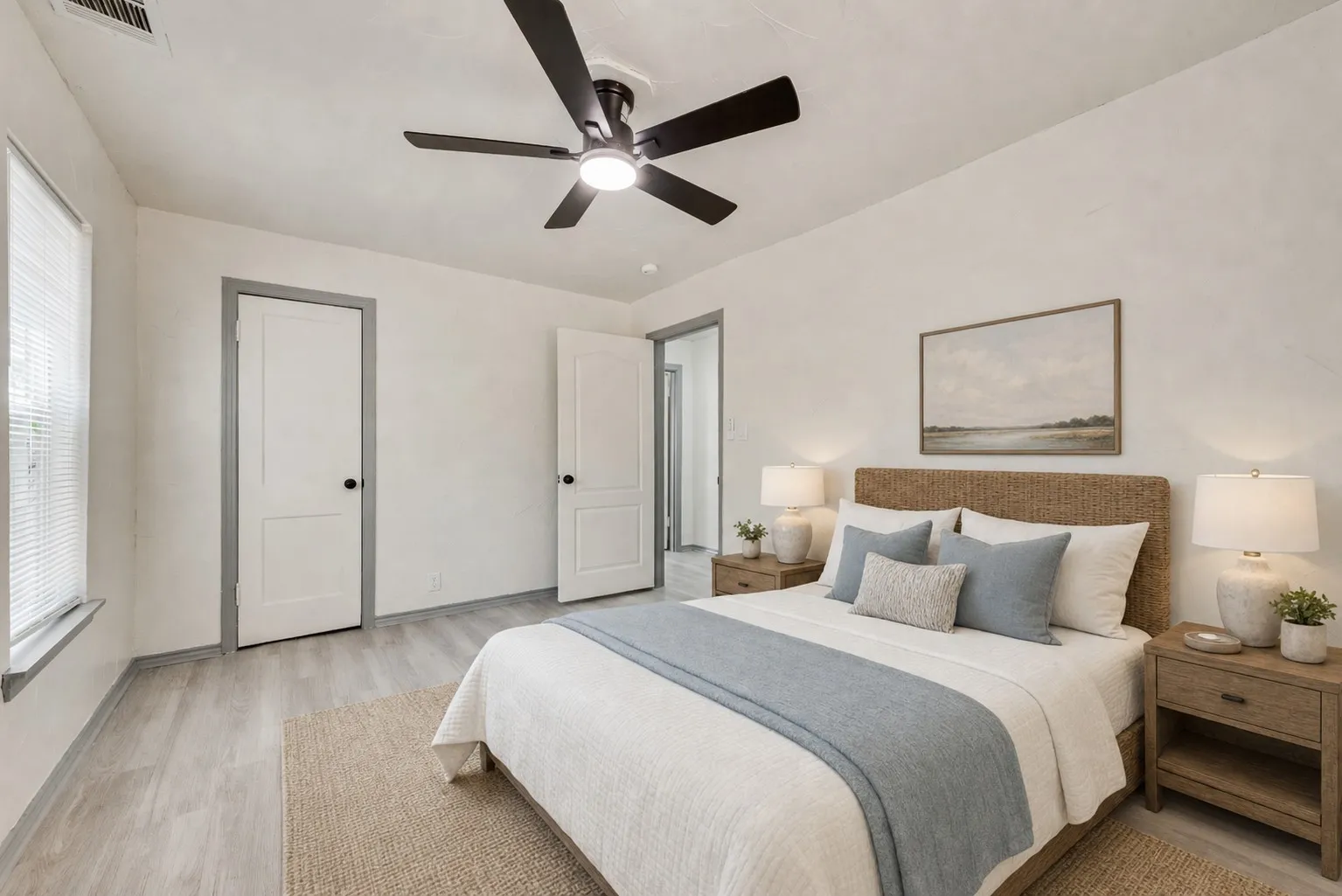 Single Family Residence For Sale in Tarrant County , 5304 Notre Dame Avenue, River Oaks, Texas 76114, 3 Bedroom, 1 Bathroom, Garage spaces, 1,021 Sqft, built in 1951, mls#21377604, Real Estate Agent in River Oaks, Homes For Sale in Tarrant county, Homes For Sale in River Oaks, Realtor in River Oaks Texas, Real Estate Brokerage Independent Realty Texas, Luminita Cordes Realtor