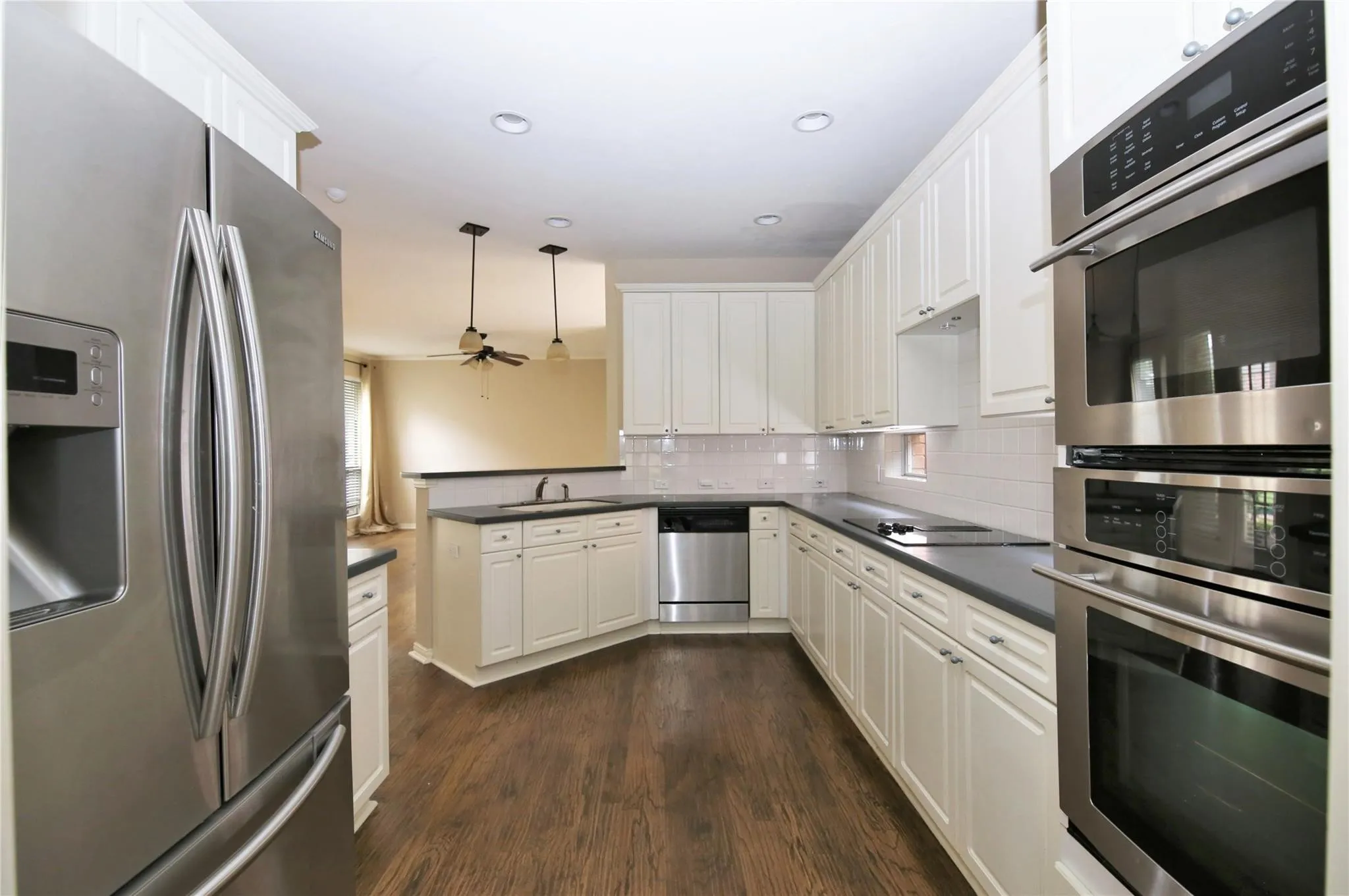 Single Family Residence For Sale in Collin County , 4124 Briarbend Road, Dallas, Texas 75287, 4 Bedroom, 3 Bathroom, 2 Garage spaces, 2,402 Sqft, built in 1993, mls#21377675, Real Estate Agent in Dallas, Homes For Sale in Collin county, Homes For Sale in Dallas, Realtor in Dallas Texas, Real Estate Brokerage Independent Realty Texas, Luminita Cordes Realtor