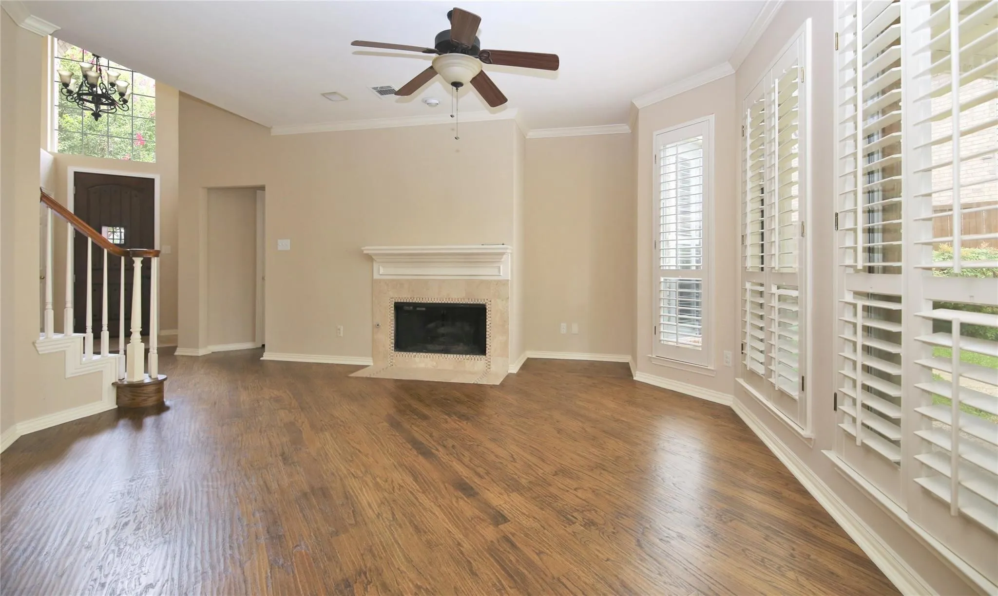 Single Family Residence For Sale in Collin County , 4124 Briarbend Road, Dallas, Texas 75287, 4 Bedroom, 3 Bathroom, 2 Garage spaces, 2,402 Sqft, built in 1993, mls#21377675, Real Estate Agent in Dallas, Homes For Sale in Collin county, Homes For Sale in Dallas, Realtor in Dallas Texas, Real Estate Brokerage Independent Realty Texas, Luminita Cordes Realtor