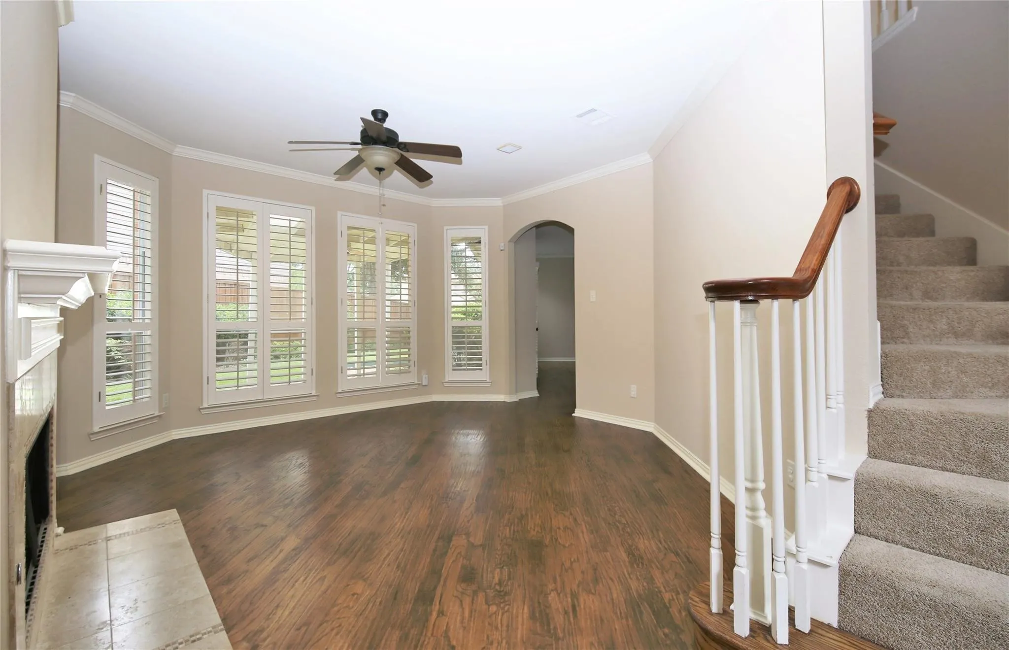 Single Family Residence For Sale in Collin County , 4124 Briarbend Road, Dallas, Texas 75287, 4 Bedroom, 3 Bathroom, 2 Garage spaces, 2,402 Sqft, built in 1993, mls#21377675, Real Estate Agent in Dallas, Homes For Sale in Collin county, Homes For Sale in Dallas, Realtor in Dallas Texas, Real Estate Brokerage Independent Realty Texas, Luminita Cordes Realtor