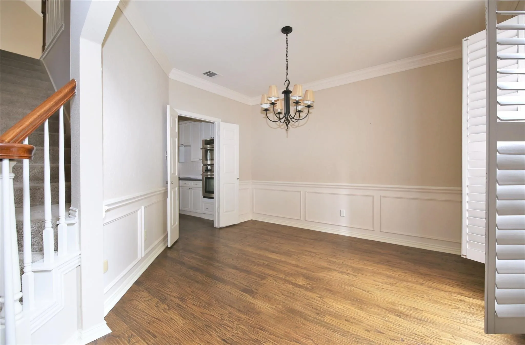 Single Family Residence For Sale in Collin County , 4124 Briarbend Road, Dallas, Texas 75287, 4 Bedroom, 3 Bathroom, 2 Garage spaces, 2,402 Sqft, built in 1993, mls#21377675, Real Estate Agent in Dallas, Homes For Sale in Collin county, Homes For Sale in Dallas, Realtor in Dallas Texas, Real Estate Brokerage Independent Realty Texas, Luminita Cordes Realtor