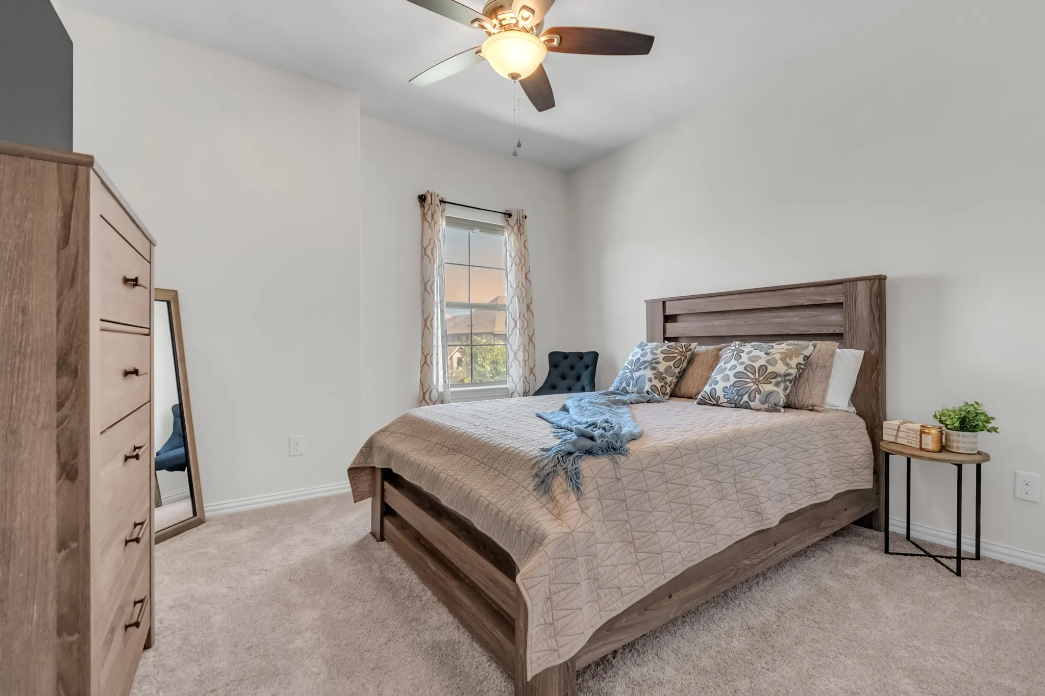 Townhouse For Sale in Tarrant County , 4524 Meadow Hawk Drive, Arlington, Texas 76005, 3 Bedroom, 3 Bathroom, 2 Garage spaces, 2,238 Sqft, built in 2019, mls#21376715, Real Estate Agent in Arlington, Homes For Sale in Tarrant county, Homes For Sale in Arlington, Realtor in Arlington Texas, Real Estate Brokerage Independent Realty Texas, Luminita Cordes Realtor