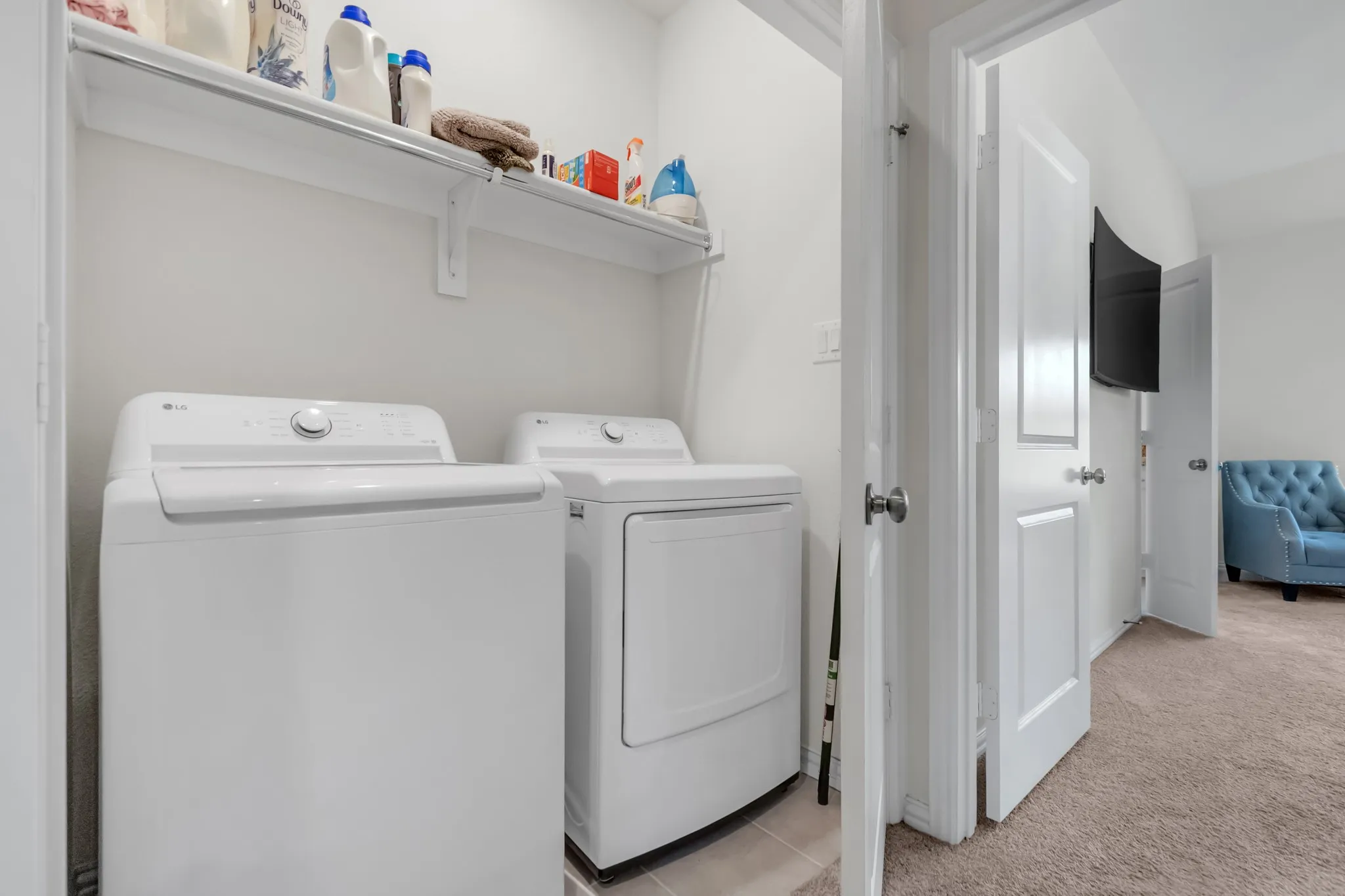 Townhouse For Sale in Tarrant County , 4524 Meadow Hawk Drive, Arlington, Texas 76005, 3 Bedroom, 3 Bathroom, 2 Garage spaces, 2,238 Sqft, built in 2019, mls#21376715, Real Estate Agent in Arlington, Homes For Sale in Tarrant county, Homes For Sale in Arlington, Realtor in Arlington Texas, Real Estate Brokerage Independent Realty Texas, Luminita Cordes Realtor