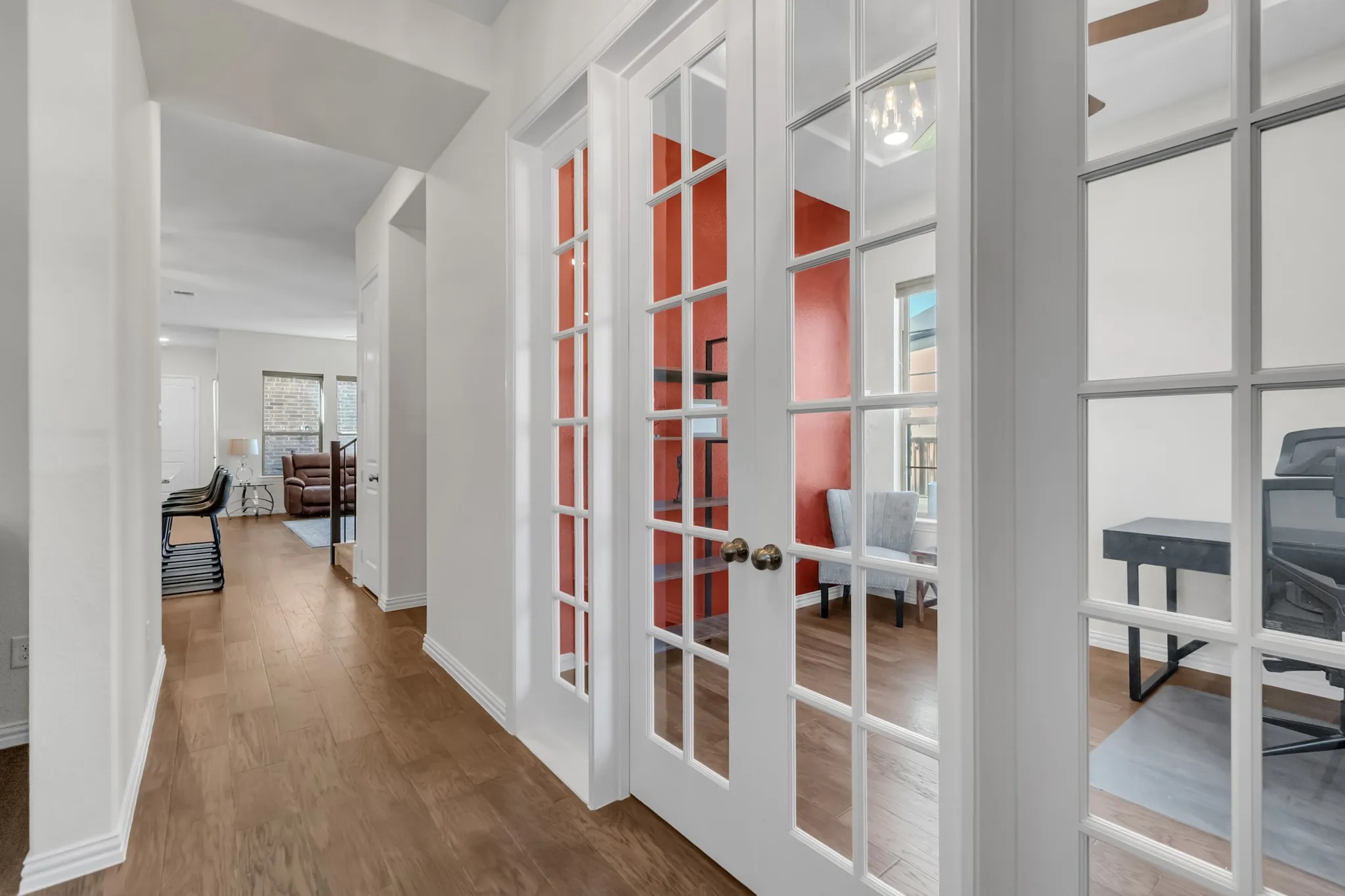 Townhouse For Sale in Tarrant County , 4524 Meadow Hawk Drive, Arlington, Texas 76005, 3 Bedroom, 3 Bathroom, 2 Garage spaces, 2,238 Sqft, built in 2019, mls#21376715, Real Estate Agent in Arlington, Homes For Sale in Tarrant county, Homes For Sale in Arlington, Realtor in Arlington Texas, Real Estate Brokerage Independent Realty Texas, Luminita Cordes Realtor