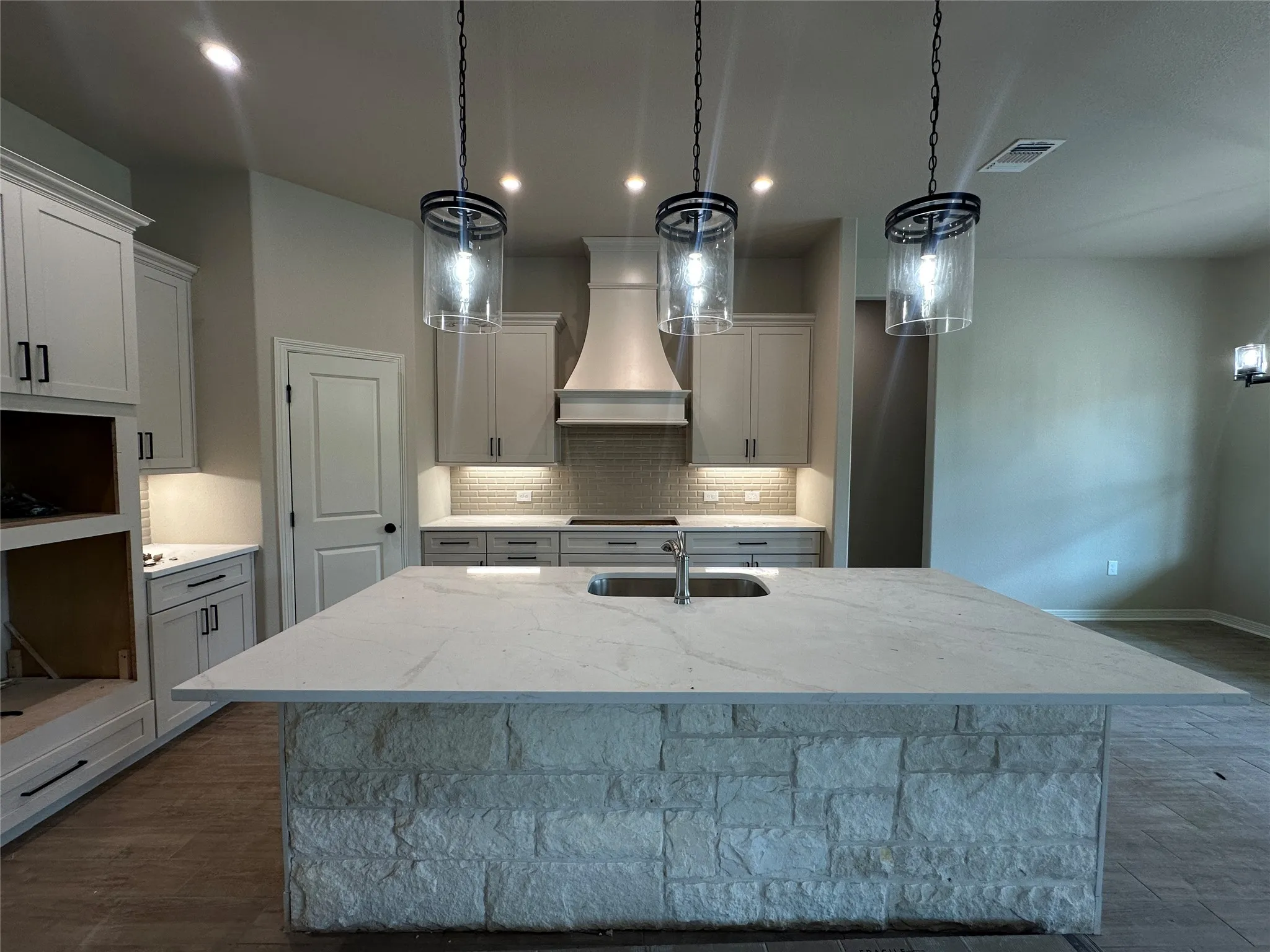 Single Family Residence For Sale in Mc Lennan County , 131 Lasso Loop, Lorena, Texas 76655, 4 Bedroom, 3 Bathroom, 2 Garage spaces, 2,478 Sqft, built in 2026, mls#21376825, Real Estate Agent in Lorena, Homes For Sale in Mc Lennan county, Homes For Sale in Lorena, Realtor in Lorena Texas, Real Estate Brokerage Independent Realty Texas, Luminita Cordes Realtor