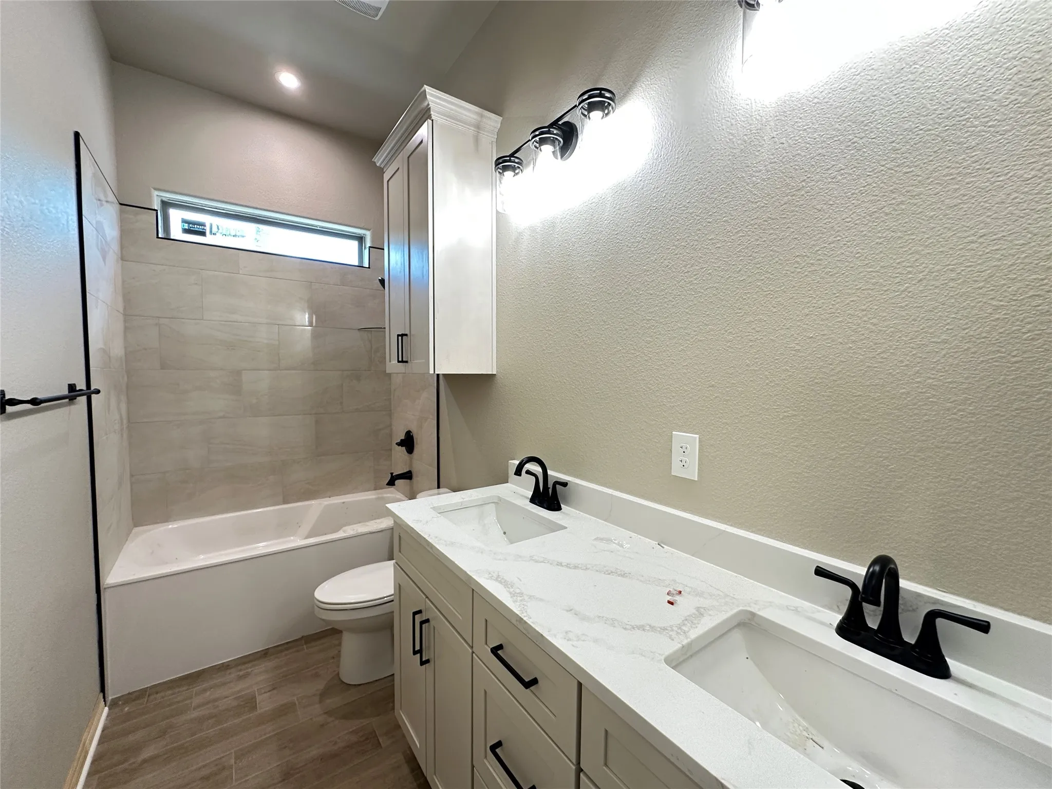 Single Family Residence For Sale in Mc Lennan County , 131 Lasso Loop, Lorena, Texas 76655, 4 Bedroom, 3 Bathroom, 2 Garage spaces, 2,478 Sqft, built in 2026, mls#21376825, Real Estate Agent in Lorena, Homes For Sale in Mc Lennan county, Homes For Sale in Lorena, Realtor in Lorena Texas, Real Estate Brokerage Independent Realty Texas, Luminita Cordes Realtor