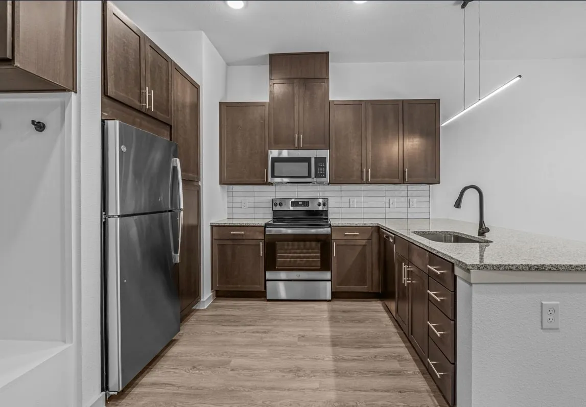 Apartment For Rent in Tarrant County , 3120 E Park Row Drive 3308, Arlington, Texas 76010, 1 Bedroom, 1 Bathroom, Garage spaces, 640 Sqft, built in 2022, mls#21377700, Real Estate Agent in Arlington, Homes For Rent in Tarrant county, Homes For Rent in Arlington, Realtor in Arlington Texas, Real Estate Brokerage Independent Realty Texas, Luminita Cordes Realtor