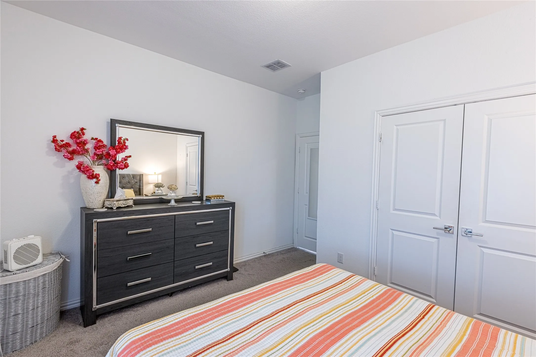 Single Family Residence For Sale in Dallas County , 5426 Grand Avenue, Sachse, Texas 75048, 4 Bedroom, 4 Bathroom, 2 Garage spaces, 2,418 Sqft, built in 2022, mls#21373263, Real Estate Agent in Sachse, Homes For Sale in Dallas county, Homes For Sale in Sachse, Realtor in Sachse Texas, Real Estate Brokerage Independent Realty Texas, Luminita Cordes Realtor