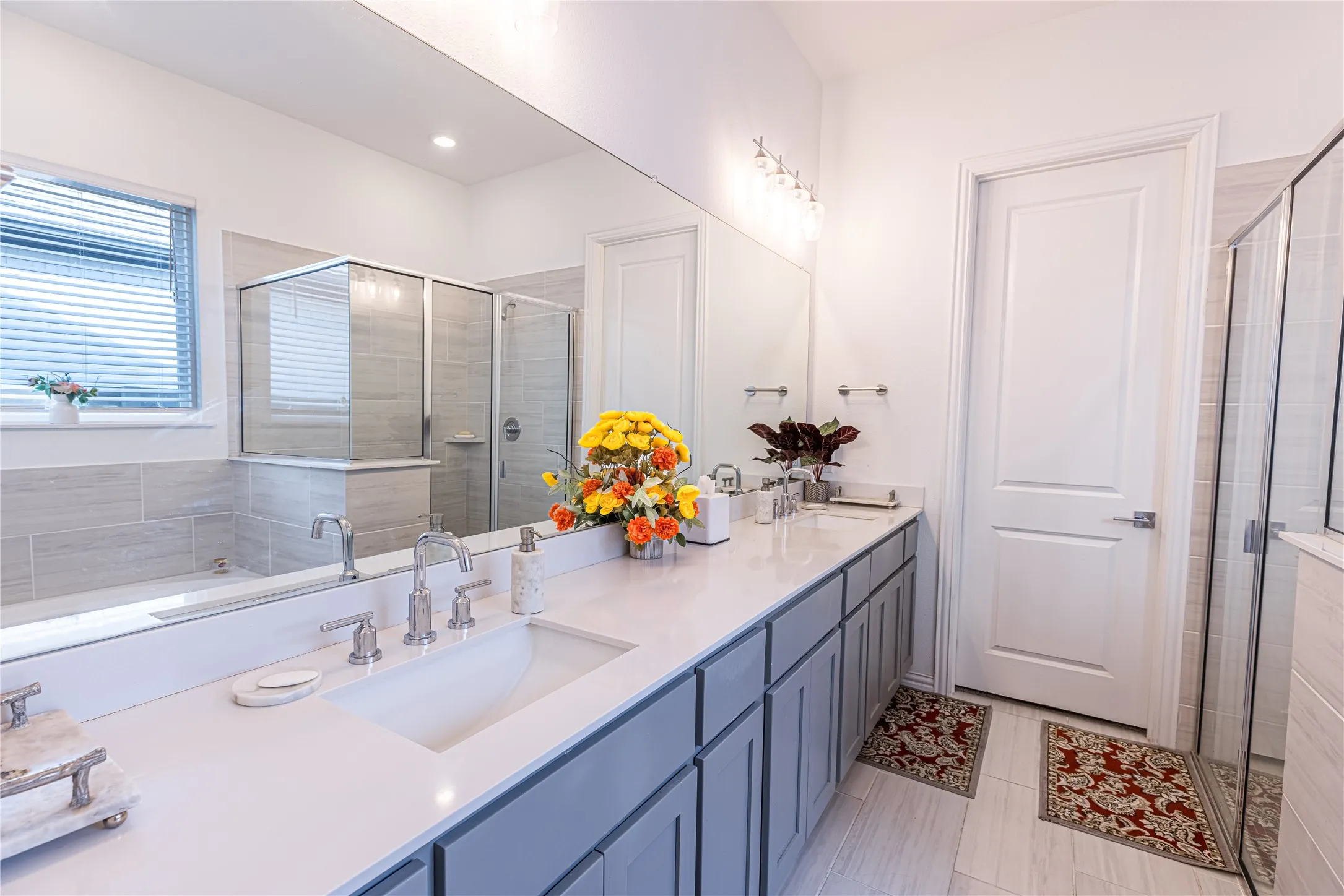 Single Family Residence For Sale in Dallas County , 5426 Grand Avenue, Sachse, Texas 75048, 4 Bedroom, 4 Bathroom, 2 Garage spaces, 2,418 Sqft, built in 2022, mls#21373263, Real Estate Agent in Sachse, Homes For Sale in Dallas county, Homes For Sale in Sachse, Realtor in Sachse Texas, Real Estate Brokerage Independent Realty Texas, Luminita Cordes Realtor