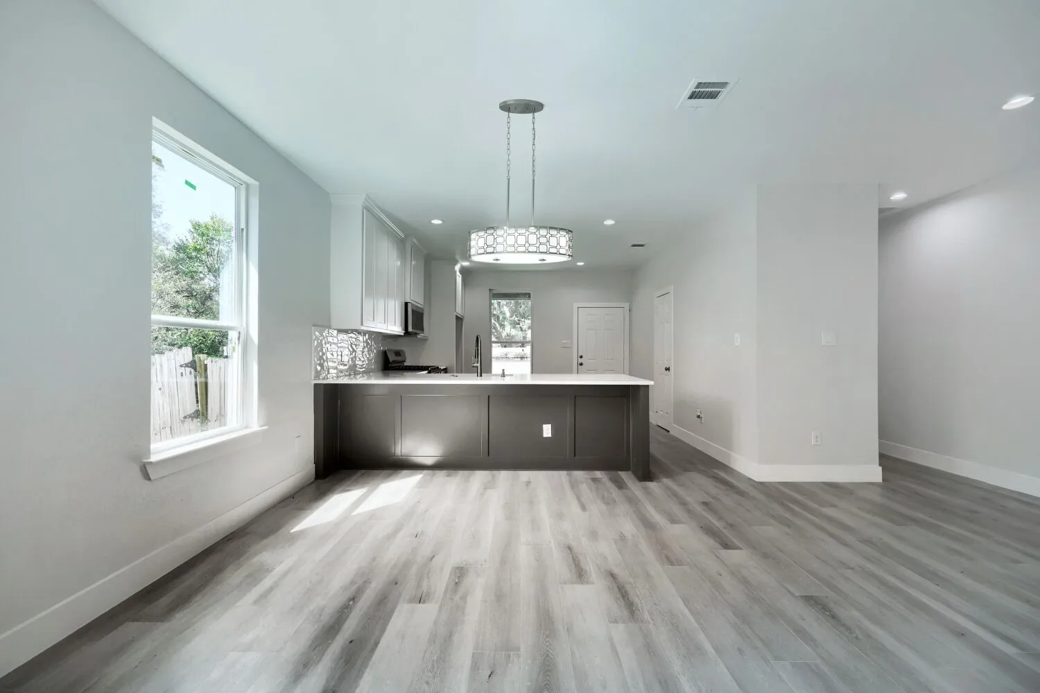 Single Family Residence For Sale in Dallas County , 525 NW 17th Street, Grand Prairie, Texas 75050, 4 Bedroom, 2 Bathroom, 2 Garage spaces, 2,168 Sqft, built in 2026, mls#21377707, Real Estate Agent in Grand Prairie, Homes For Sale in Dallas county, Homes For Sale in Grand Prairie, Realtor in Grand Prairie Texas, Real Estate Brokerage Independent Realty Texas, Luminita Cordes Realtor