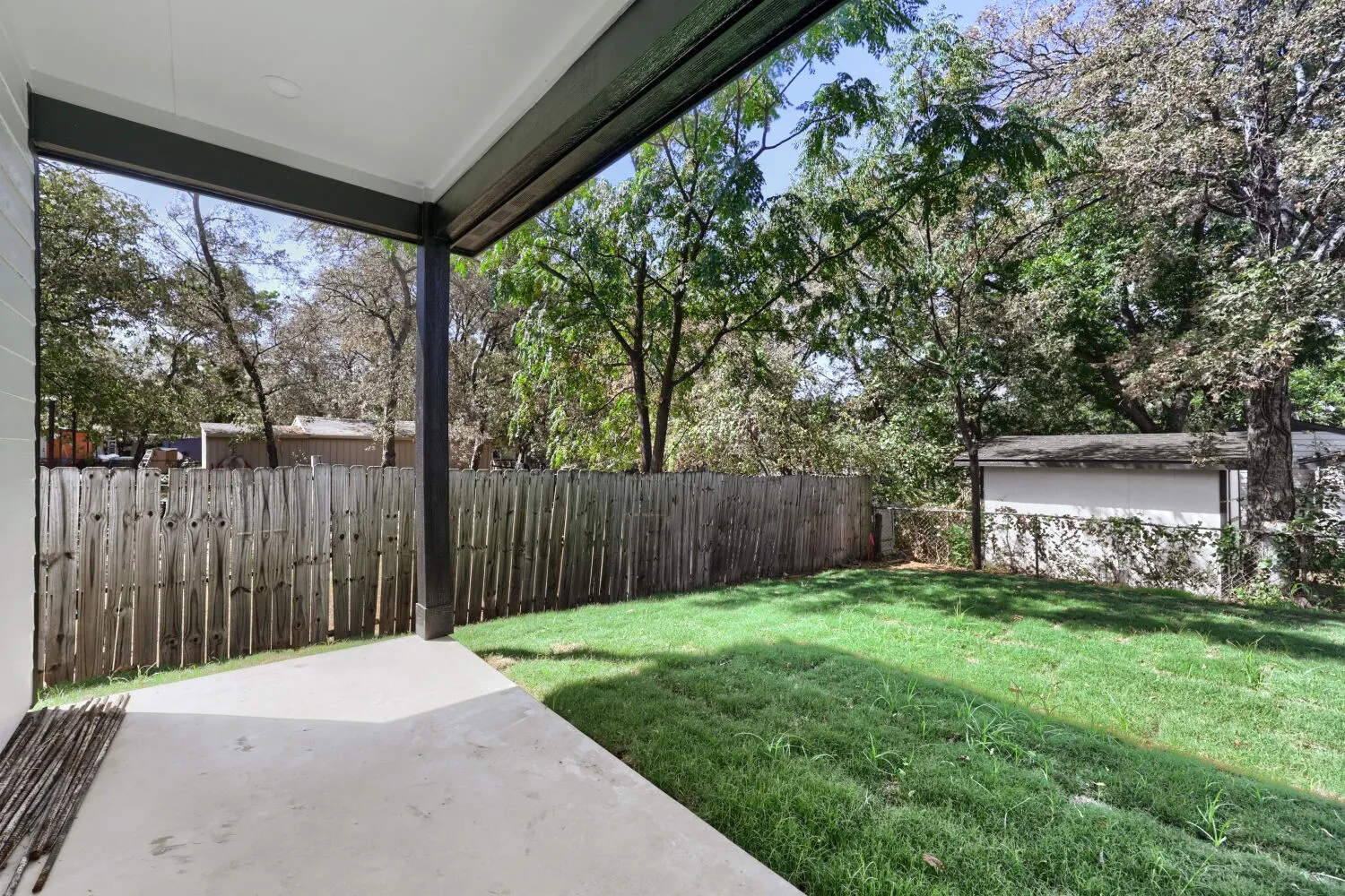 Single Family Residence For Sale in Dallas County , 525 NW 17th Street, Grand Prairie, Texas 75050, 4 Bedroom, 2 Bathroom, 2 Garage spaces, 2,168 Sqft, built in 2026, mls#21377707, Real Estate Agent in Grand Prairie, Homes For Sale in Dallas county, Homes For Sale in Grand Prairie, Realtor in Grand Prairie Texas, Real Estate Brokerage Independent Realty Texas, Luminita Cordes Realtor