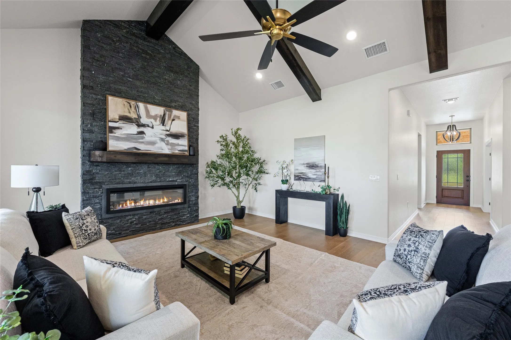 Single Family Residence For Sale in Mc Lennan County , 126 Lasso Loop, Lorena, Texas 76655, 3 Bedroom, 3 Bathroom, 2 Garage spaces, 2,280 Sqft, built in 2025, mls#21375879, Real Estate Agent in Lorena, Homes For Sale in Mc Lennan county, Homes For Sale in Lorena, Realtor in Lorena Texas, Real Estate Brokerage Independent Realty Texas, Luminita Cordes Realtor