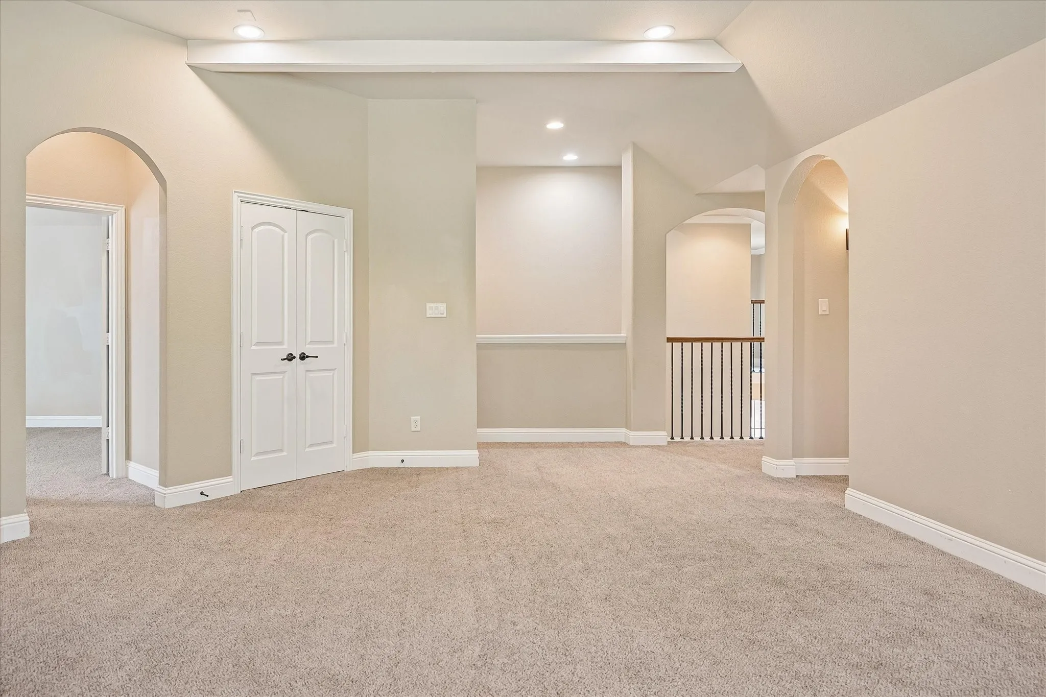 Single Family Residence For Rent in Tarrant County , 7149 Stone Villa Circle, North Richland Hills, Texas 76182, 4 Bedroom, 5 Bathroom, 2 Garage spaces, 2,920 Sqft, built in 2007, mls#21376718, Real Estate Agent in North Richland Hills, Homes For Rent in Tarrant county, Homes For Rent in North Richland Hills, Realtor in North Richland Hills Texas, Real Estate Brokerage Independent Realty Texas, Luminita Cordes Realtor