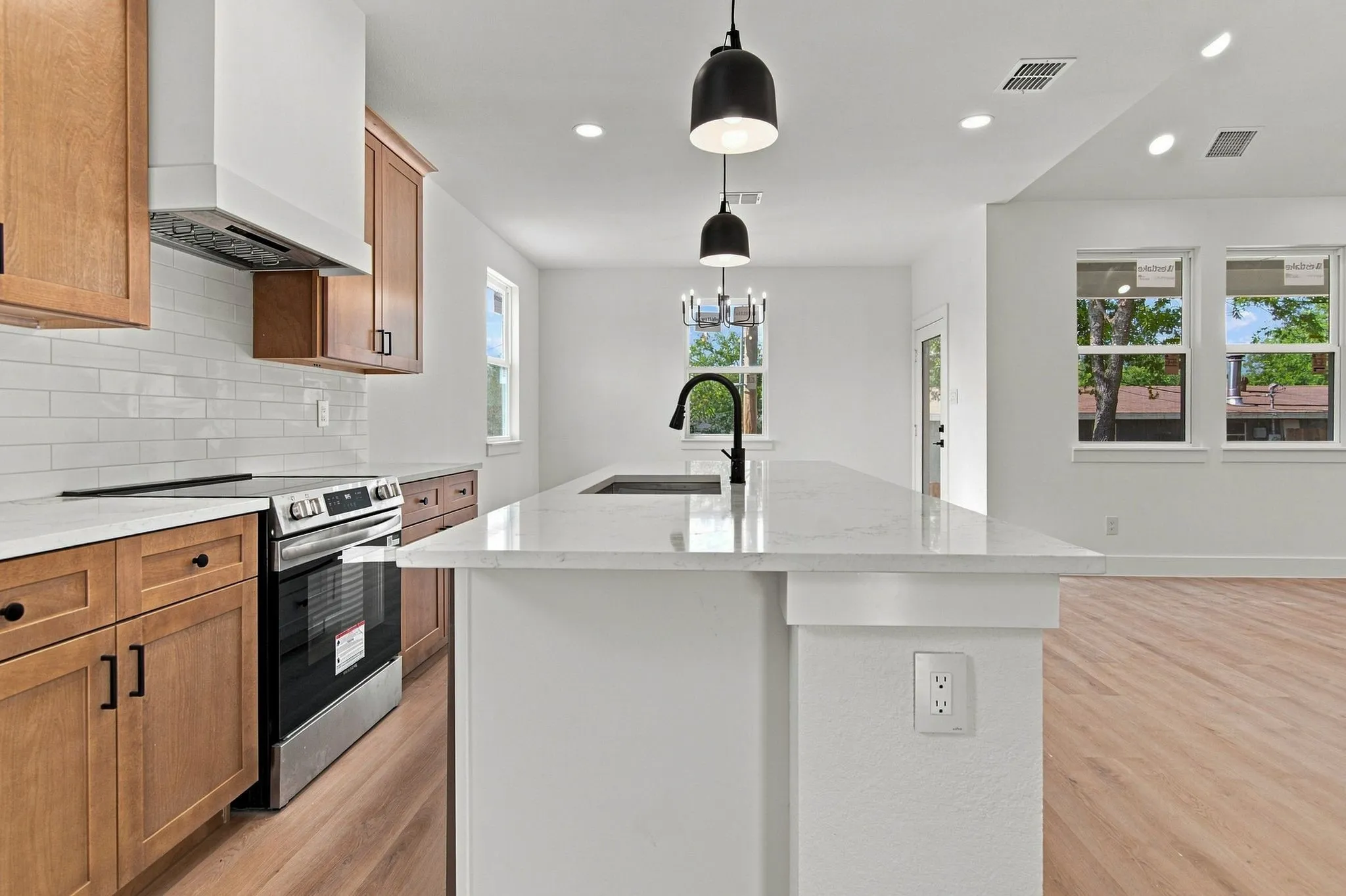 Single Family Residence For Sale in Parker County , 716 Dalton Street, Weatherford, Texas 76086, 4 Bedroom, 2 Bathroom, 2 Garage spaces, 1,916 Sqft, built in 2026, mls#21377269, Real Estate Agent in Weatherford, Homes For Sale in Parker county, Homes For Sale in Weatherford, Realtor in Weatherford Texas, Real Estate Brokerage Independent Realty Texas, Luminita Cordes Realtor
