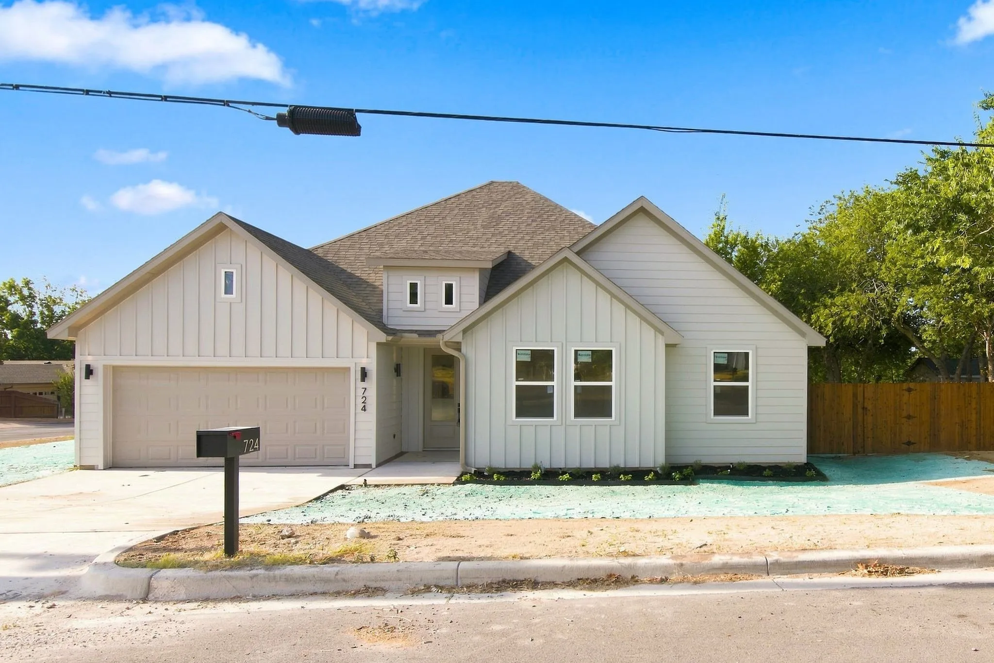 Single Family Residence For Sale in Parker County , 716 Dalton Street, Weatherford, Texas 76086, 4 Bedroom, 2 Bathroom, 2 Garage spaces, 1,916 Sqft, built in 2026, mls#21377269, Real Estate Agent in Weatherford, Homes For Sale in Parker county, Homes For Sale in Weatherford, Realtor in Weatherford Texas, Real Estate Brokerage Independent Realty Texas, Luminita Cordes Realtor