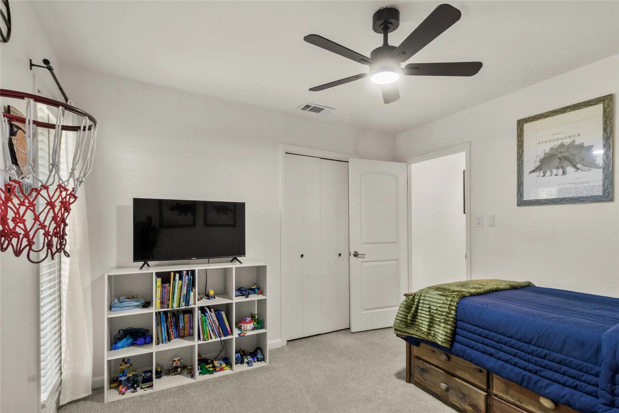 Single Family Residence For Sale in Freestone County , 221 Laurel Lane, Fairfield, Texas 75840, 4 Bedroom, 3 Bathroom, 2 Garage spaces, 2,616 Sqft, built in 1965, mls#21377472, Real Estate Agent in Fairfield, Homes For Sale in Freestone county, Homes For Sale in Fairfield, Realtor in Fairfield Texas, Real Estate Brokerage Independent Realty Texas, Luminita Cordes Realtor