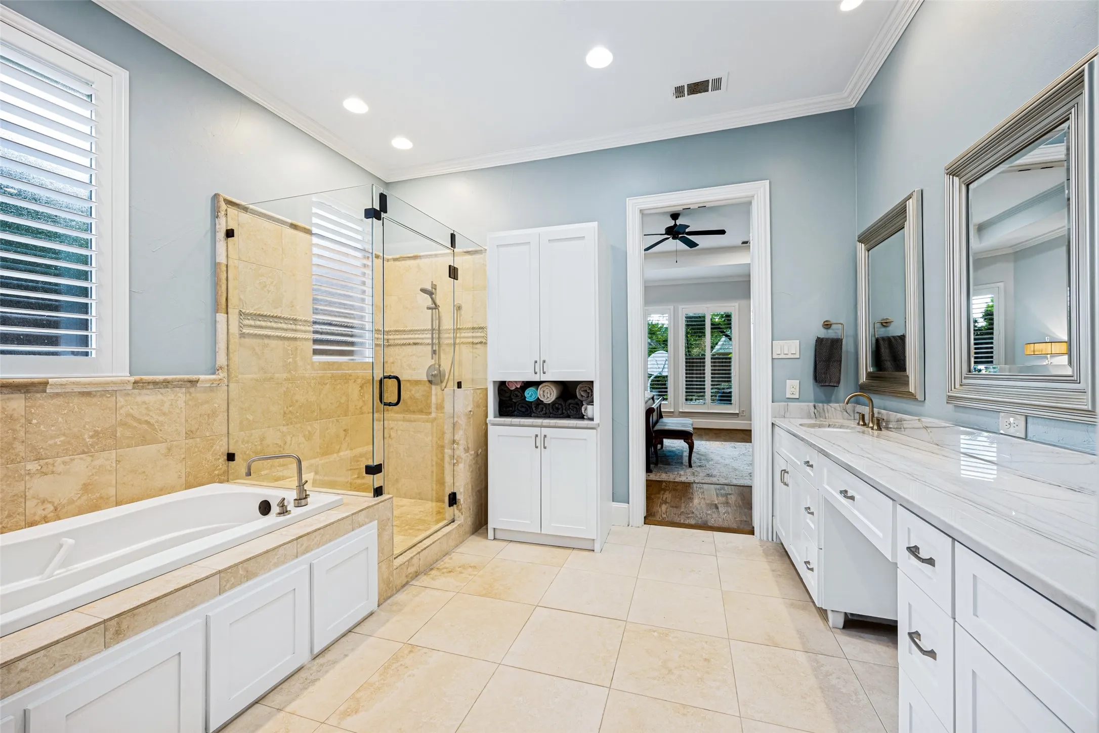 Single Family Residence For Sale in Dallas County , 625 Cambridge Manor Lane, Coppell, Texas 75019, 4 Bedroom, 4 Bathroom, 3 Garage spaces, 3,777 Sqft, built in 1996, mls#21376062, Real Estate Agent in Coppell, Homes For Sale in Dallas county, Homes For Sale in Coppell, Realtor in Coppell Texas, Real Estate Brokerage Independent Realty Texas, Luminita Cordes Realtor
