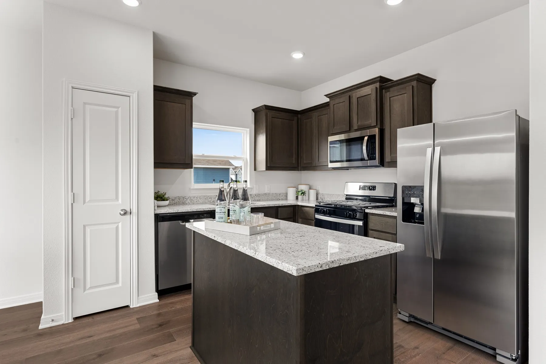 Single Family Residence For Rent in Tarrant County , 1313 Tilton Drive, Fort Worth, Texas 76140, 3 Bedroom, 2 Bathroom, 2 Garage spaces, 1,316 Sqft, built in 2026, mls#21377746, Real Estate Agent in Fort Worth, Homes For Rent in Tarrant county, Homes For Rent in Fort Worth, Realtor in Fort Worth Texas, Real Estate Brokerage Independent Realty Texas, Luminita Cordes Realtor
