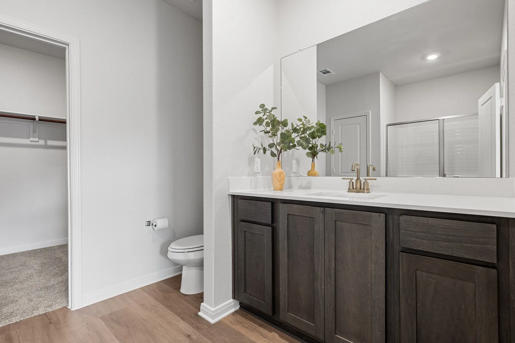 Single Family Residence For Rent in Tarrant County , 1313 Tilton Drive, Fort Worth, Texas 76140, 3 Bedroom, 2 Bathroom, 2 Garage spaces, 1,316 Sqft, built in 2026, mls#21377746, Real Estate Agent in Fort Worth, Homes For Rent in Tarrant county, Homes For Rent in Fort Worth, Realtor in Fort Worth Texas, Real Estate Brokerage Independent Realty Texas, Luminita Cordes Realtor