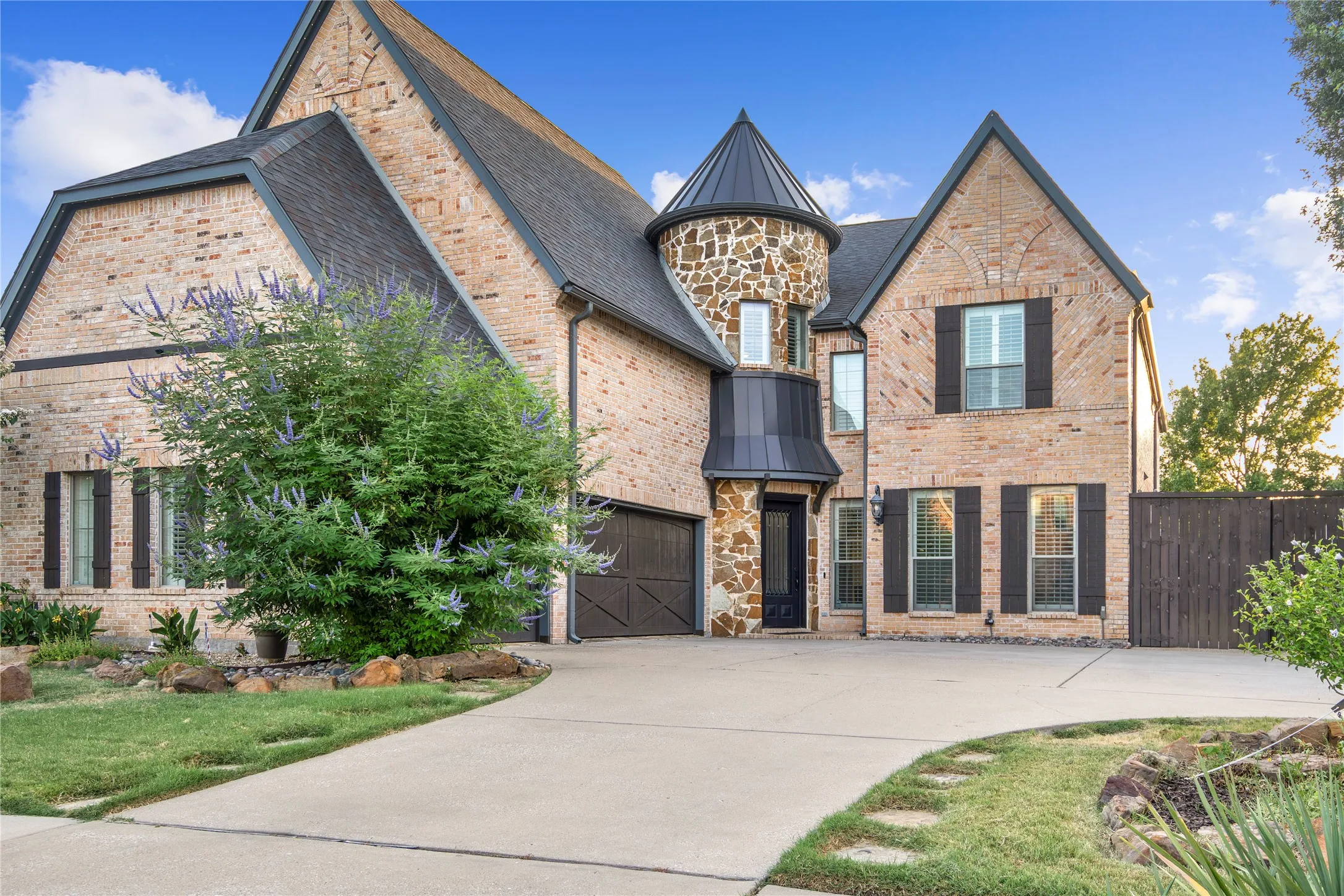 Single Family Residence For Rent in Collin County , 11515 Clayton Court, Frisco, Texas 75035, 5 Bedroom, 4 Bathroom, 3 Garage spaces, 4,675 Sqft, built in 2006, mls#21377751, Real Estate Agent in Frisco, Homes For Rent in Collin county, Homes For Rent in Frisco, Realtor in Frisco Texas, Real Estate Brokerage Independent Realty Texas, Luminita Cordes Realtor