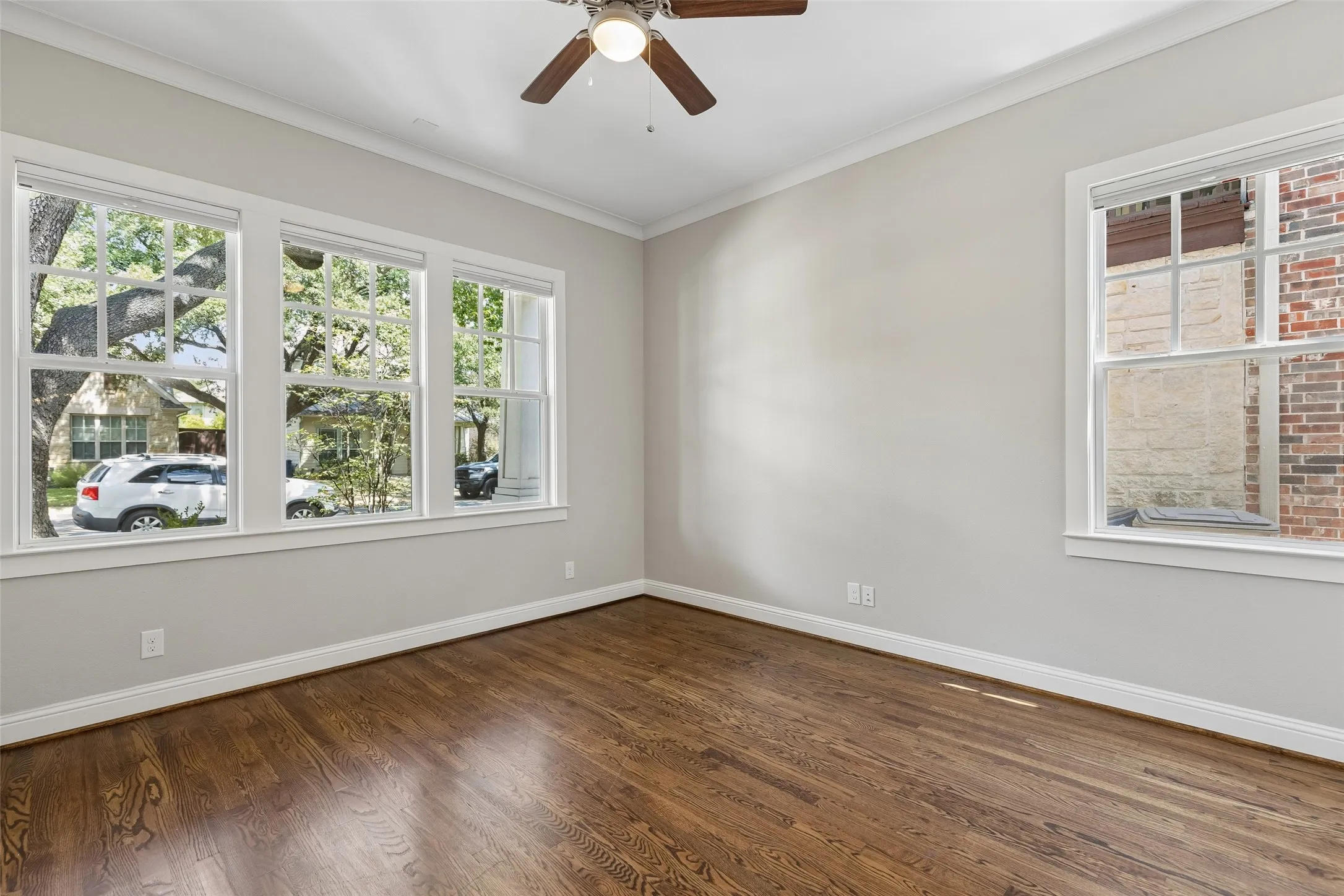 Single Family Residence For Rent in Dallas County , 6030 Vickery Boulevard, Dallas, Texas 75206, 4 Bedroom, 4 Bathroom, 2 Garage spaces, 4,011 Sqft, built in 2017, mls#21377163, Real Estate Agent in Dallas, Homes For Rent in Dallas county, Homes For Rent in Dallas, Realtor in Dallas Texas, Real Estate Brokerage Independent Realty Texas, Luminita Cordes Realtor