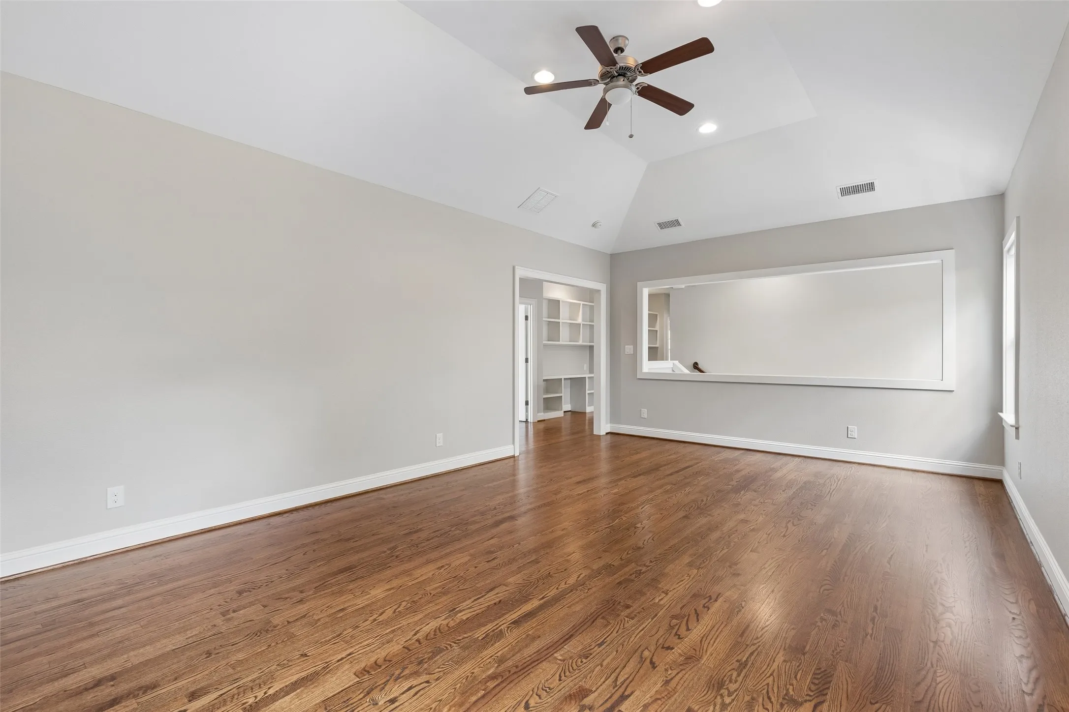 Single Family Residence For Rent in Dallas County , 6030 Vickery Boulevard, Dallas, Texas 75206, 4 Bedroom, 4 Bathroom, 2 Garage spaces, 4,011 Sqft, built in 2017, mls#21377163, Real Estate Agent in Dallas, Homes For Rent in Dallas county, Homes For Rent in Dallas, Realtor in Dallas Texas, Real Estate Brokerage Independent Realty Texas, Luminita Cordes Realtor