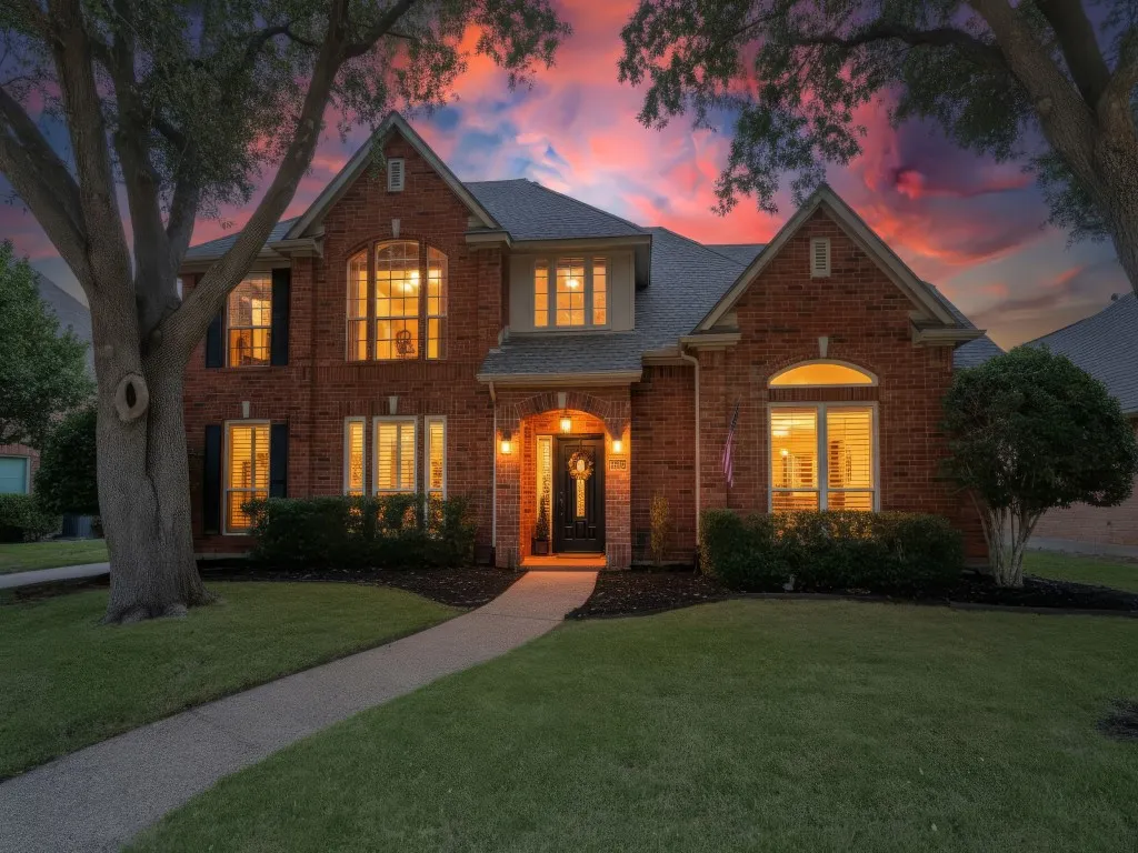 Single Family Residence For Sale in Collin County , 2700 Meadow Hills Lane, Plano, Texas 75093, 4 Bedroom, 4 Bathroom, 2 Garage spaces, 2,810 Sqft, built in 1992, mls#21377745, Real Estate Agent in Plano, Homes For Sale in Collin county, Homes For Sale in Plano, Realtor in Plano Texas, Real Estate Brokerage Independent Realty Texas, Luminita Cordes Realtor