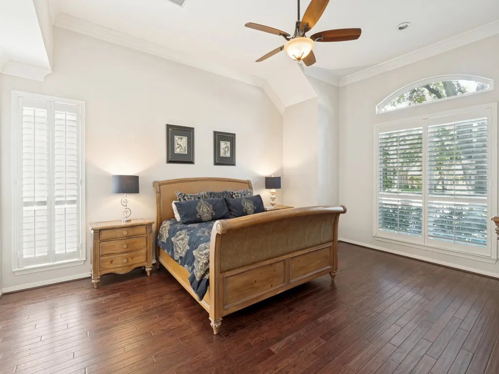 Single Family Residence For Sale in Collin County , 2700 Meadow Hills Lane, Plano, Texas 75093, 4 Bedroom, 4 Bathroom, 2 Garage spaces, 2,810 Sqft, built in 1992, mls#21377745, Real Estate Agent in Plano, Homes For Sale in Collin county, Homes For Sale in Plano, Realtor in Plano Texas, Real Estate Brokerage Independent Realty Texas, Luminita Cordes Realtor