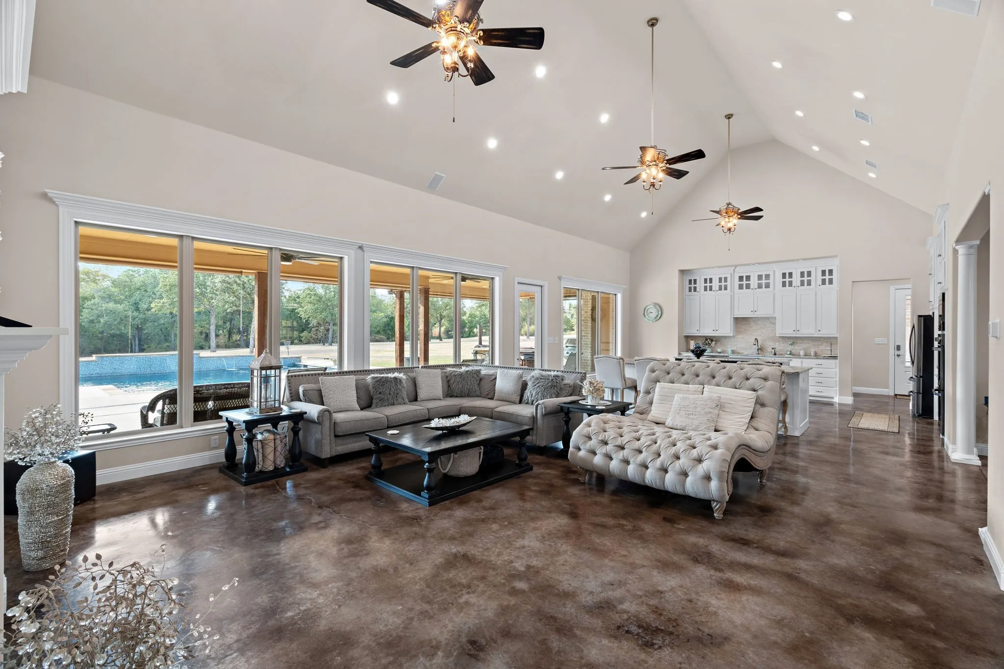 Single Family Residence For Sale in Wise County , 830 County Road 4797, Springtown, Texas 76082, 4 Bedroom, 5 Bathroom, 2 Garage spaces, 3,688 Sqft, built in 2018, mls#21375058, Real Estate Agent in Springtown, Homes For Sale in Wise county, Homes For Sale in Springtown, Realtor in Springtown Texas, Real Estate Brokerage Independent Realty Texas, Luminita Cordes Realtor
